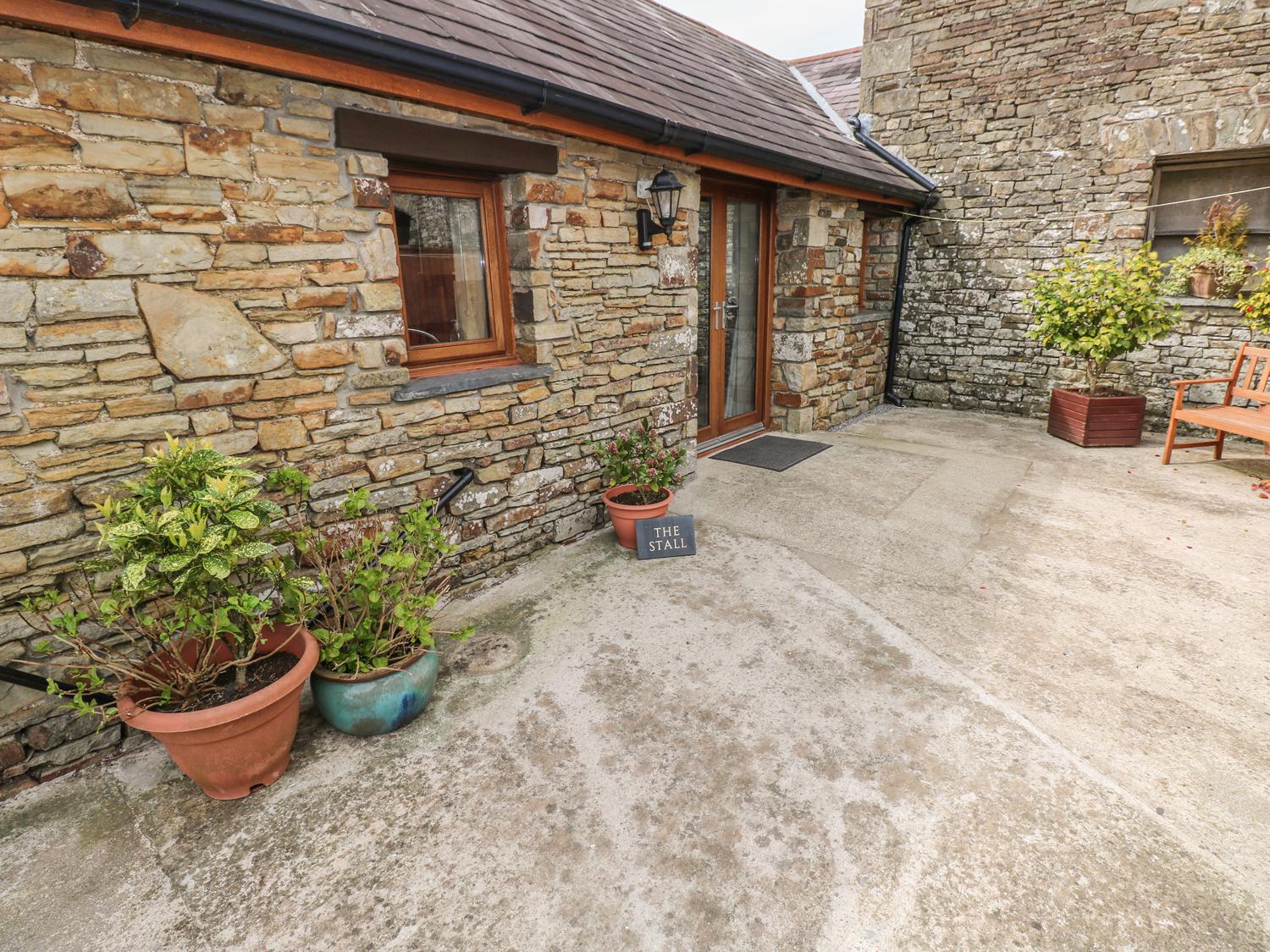 Holiday Cottage Reviews for The Stall - Holiday Cottage in Swansea, West Glamorgan