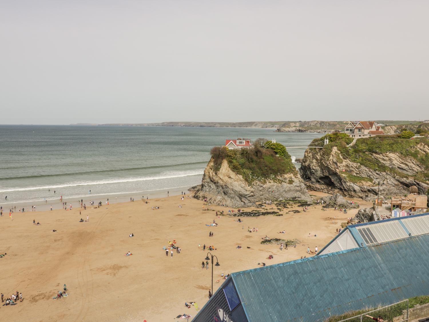 Holiday Cottage Reviews for Onshore 7 - Holiday Cottage in Newquay, Cornwall inc Scilly