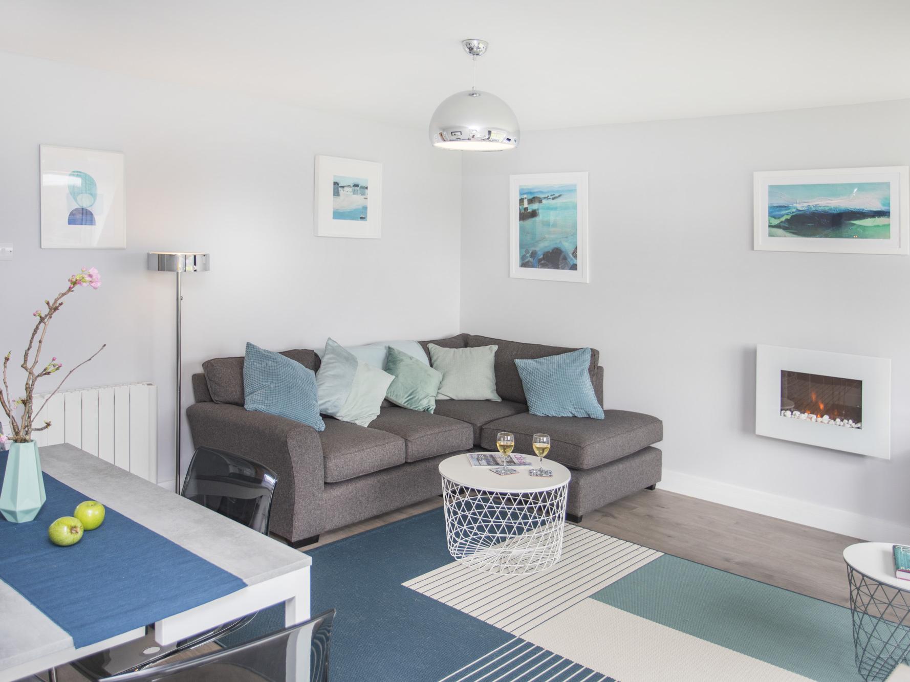 Holiday Cottage Reviews for Isallt - Holiday Cottage in Trearddur Bay, Isle Of Anglesey