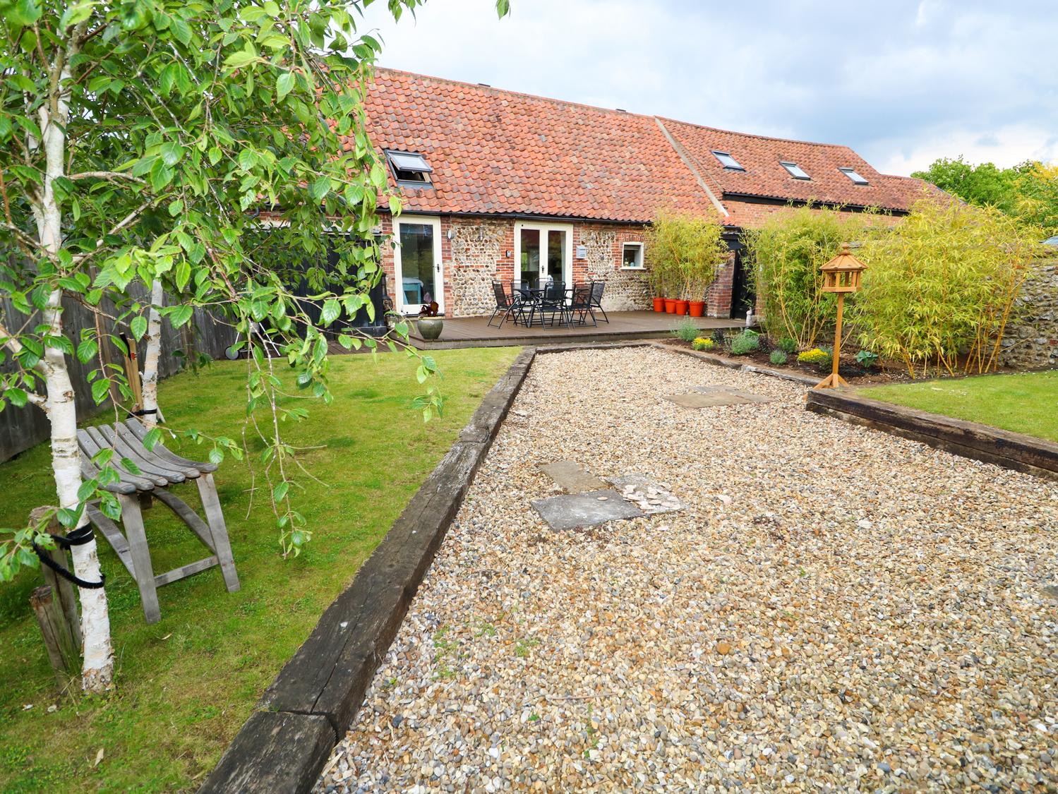 Holiday Cottage Reviews for Far Barn - Holiday Cottage in Fakenham, Norfolk