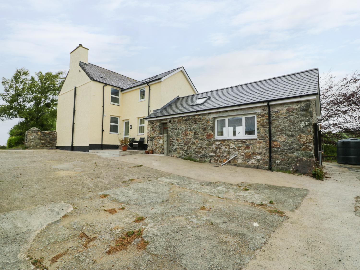 Holiday Cottage Reviews for Gwlgri - Cottage Holiday in Holyhead, Isle Of Anglesey