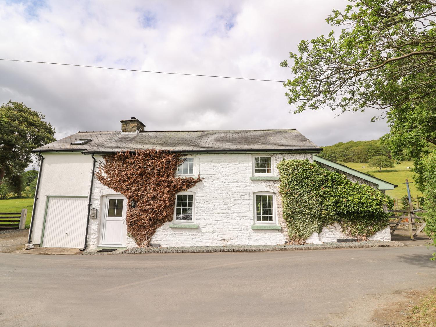 Holiday Cottage Reviews for Penlone Cottage - Holiday Cottage in Rhayader, Powys