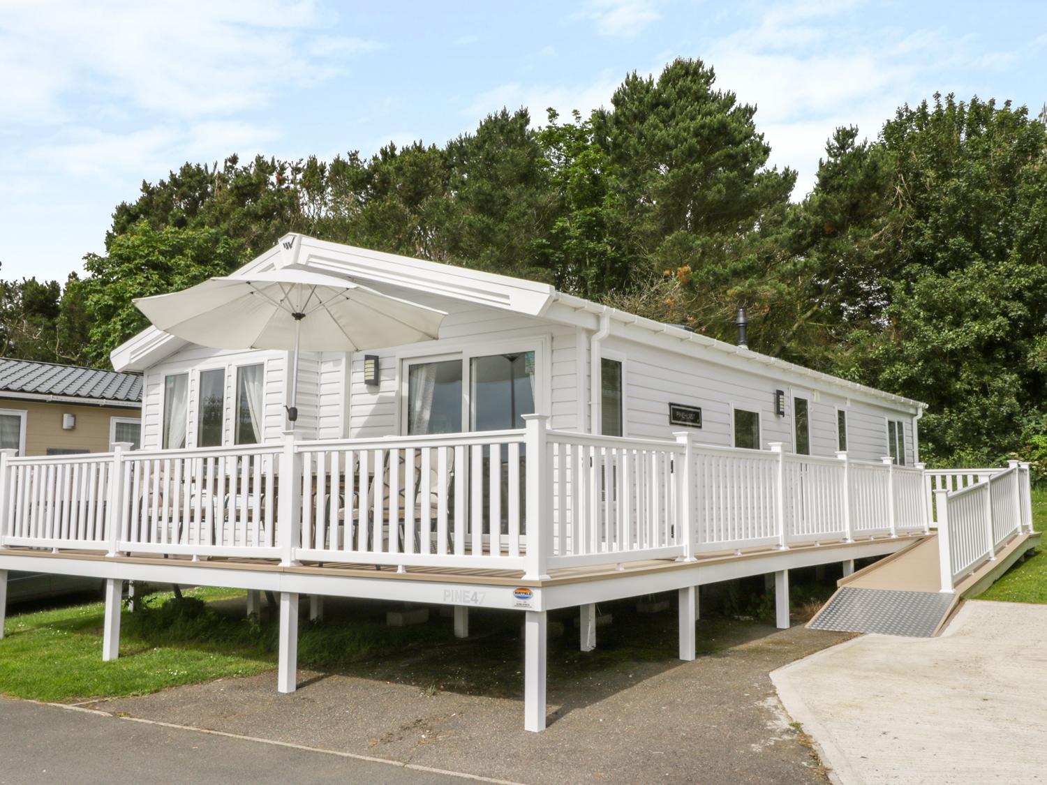 Holiday Cottage Reviews for Cayton Pines - Holiday Cottage in Scarborough, North Yorkshire