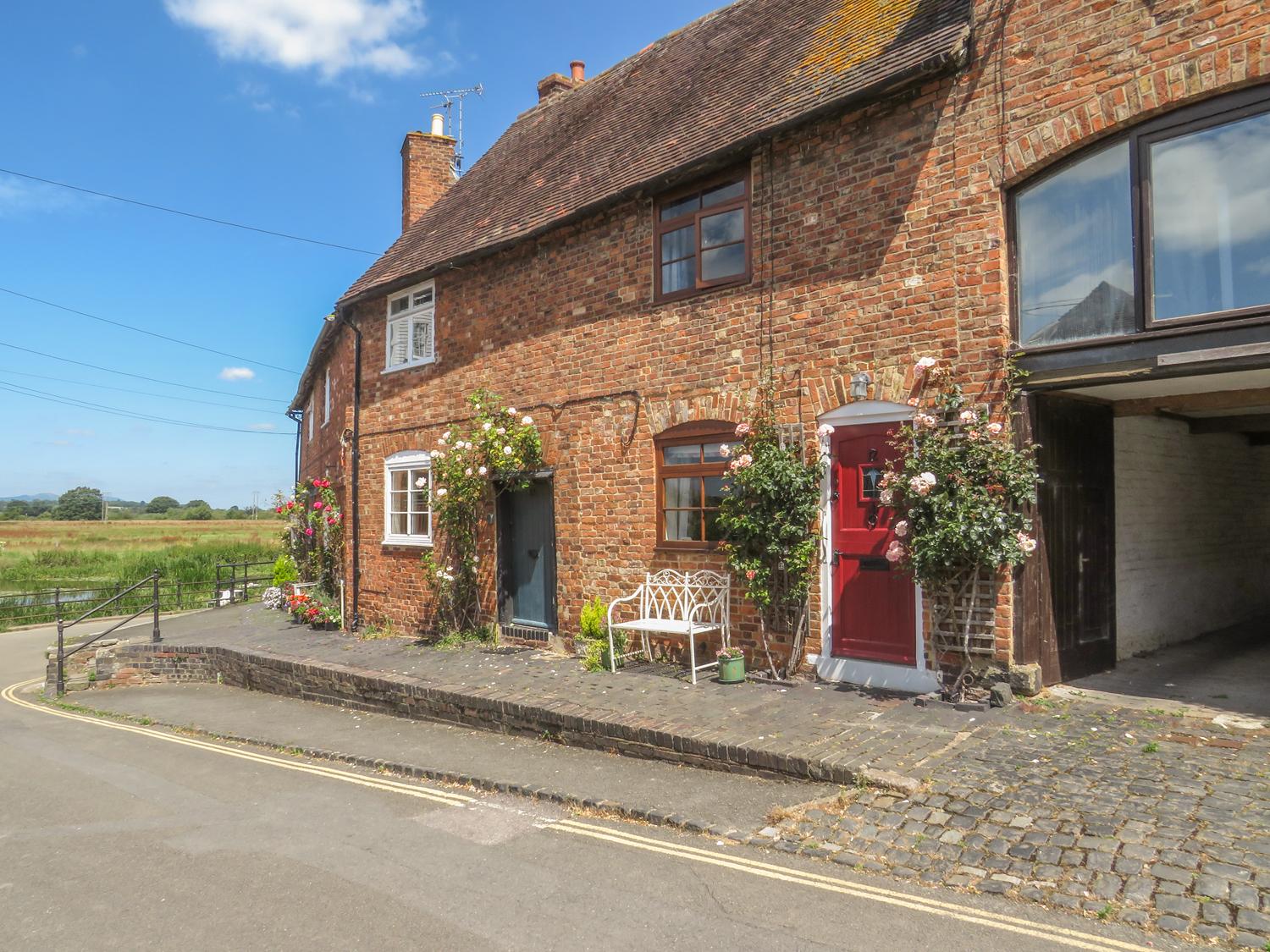 Holiday Cottage Reviews for River Cottage - Holiday Cottage in Tewkesbury, Gloucestershire