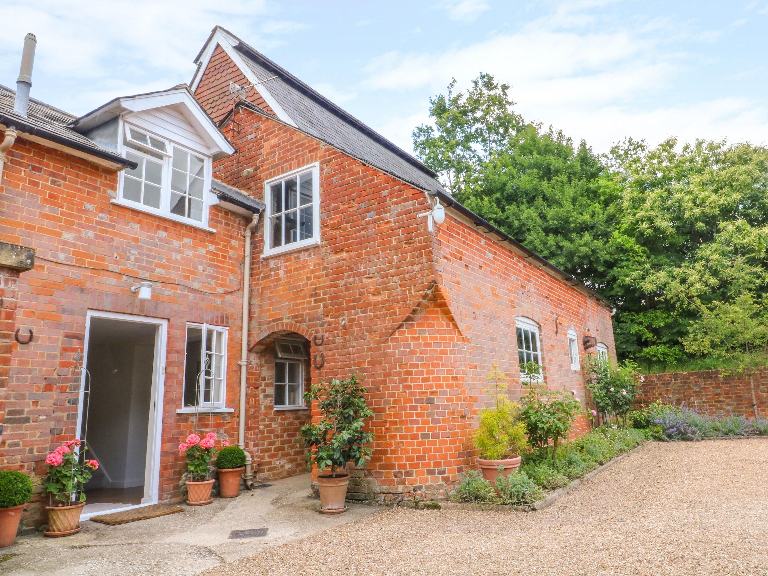 Holiday Cottage Reviews for Mews Cottage - Holiday Cottage in Farnham, Hampshire