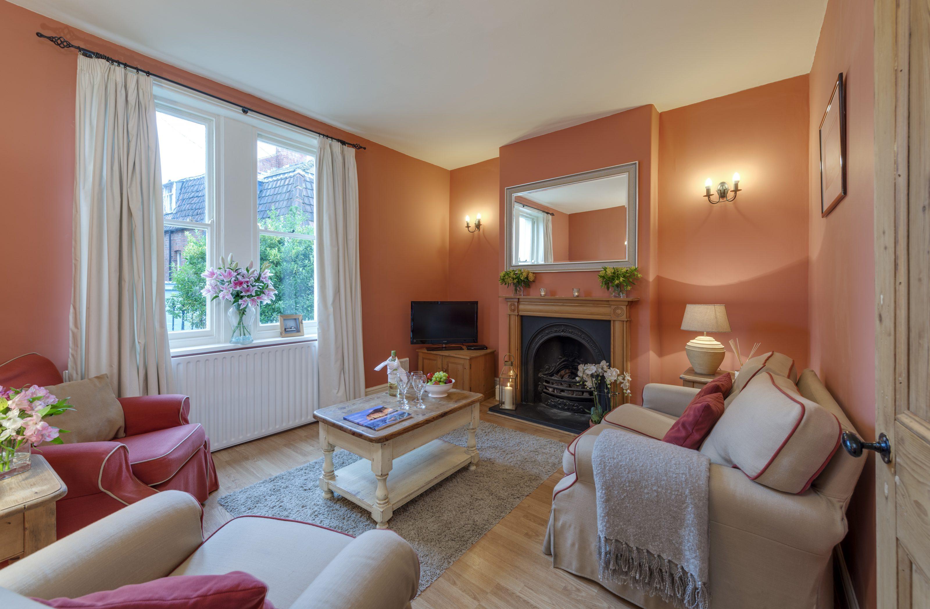 Holiday Cottage Reviews for West End House - Cottage Holiday in Whitby, North Yorkshire