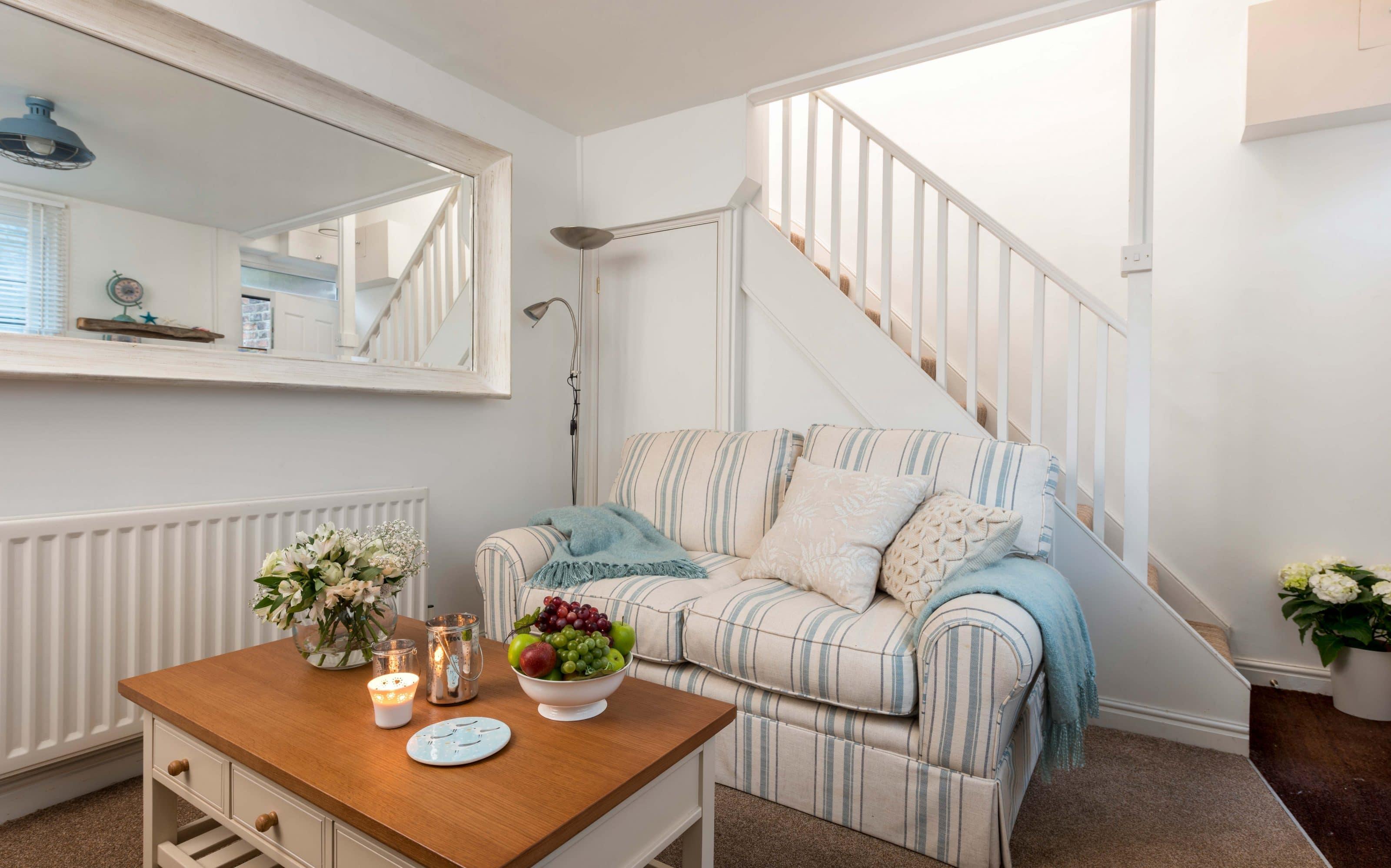 Holiday Cottage Reviews for Seashell Cottage - Cottage Holiday in Whitby, North Yorkshire