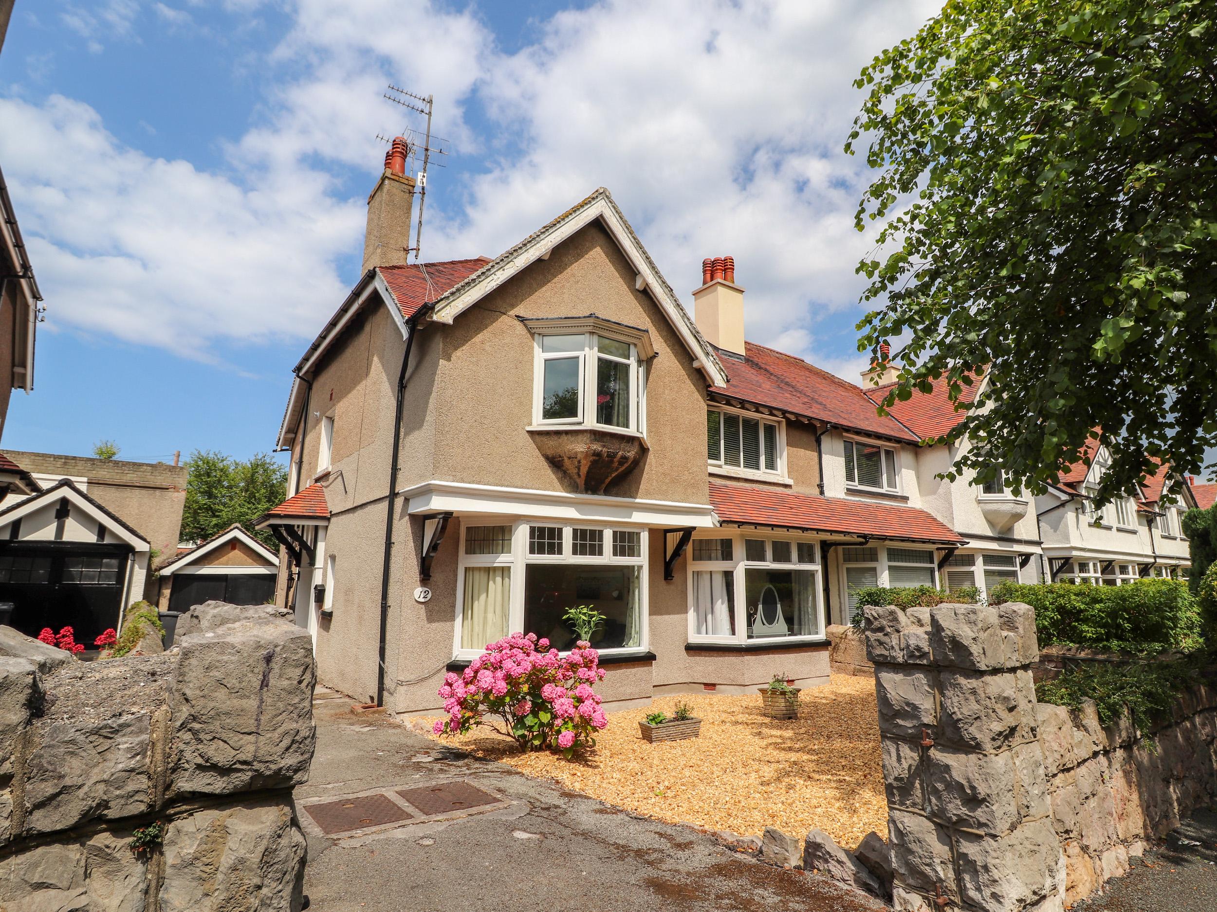 Holiday Cottage Reviews for Park View - Holiday Cottage in Llandudno, Conwy