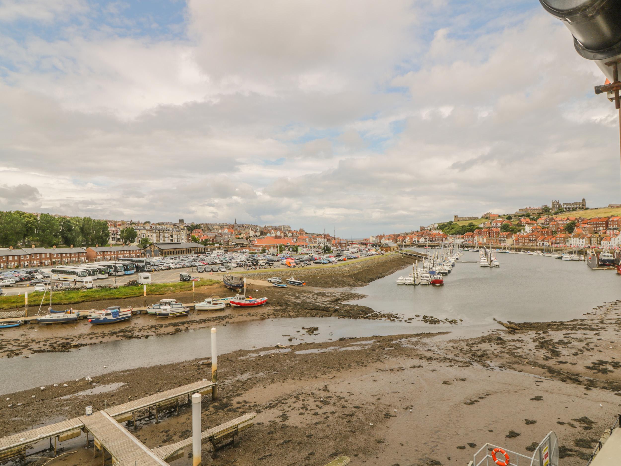 Holiday Cottage Reviews for Marina Apartment - Self Catering in Whitby, North Yorkshire