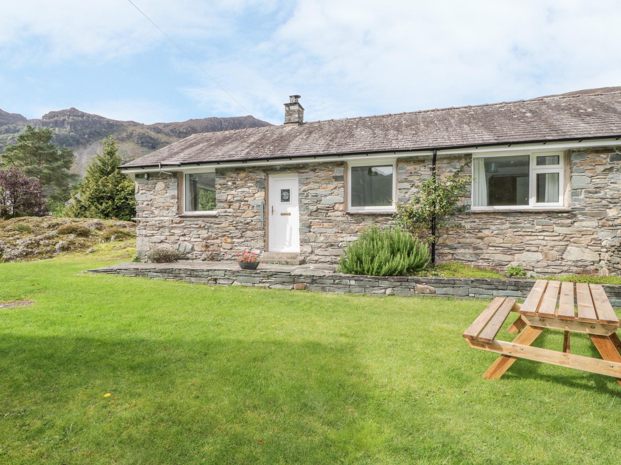 Holiday Cottage Reviews for Rock Cottage - Cottage Holiday in Keswick, Cumbria