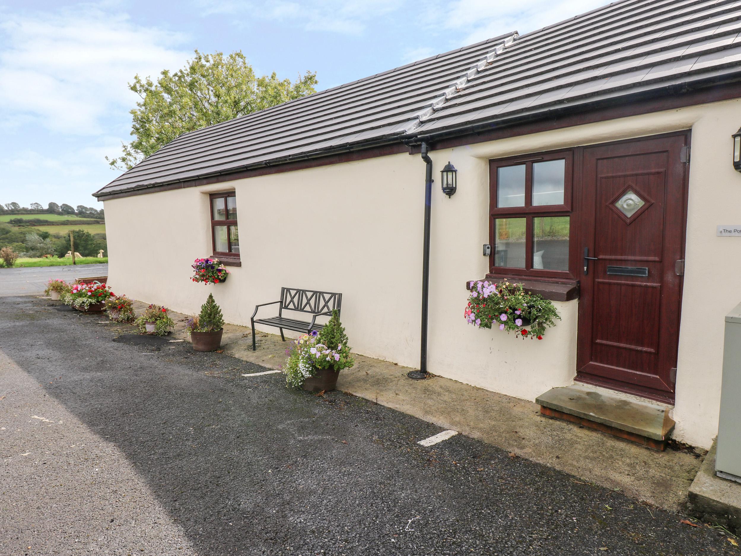 Holiday Cottage Reviews for Potters Barn - Self Catering in Kilgetty, Pembrokeshire