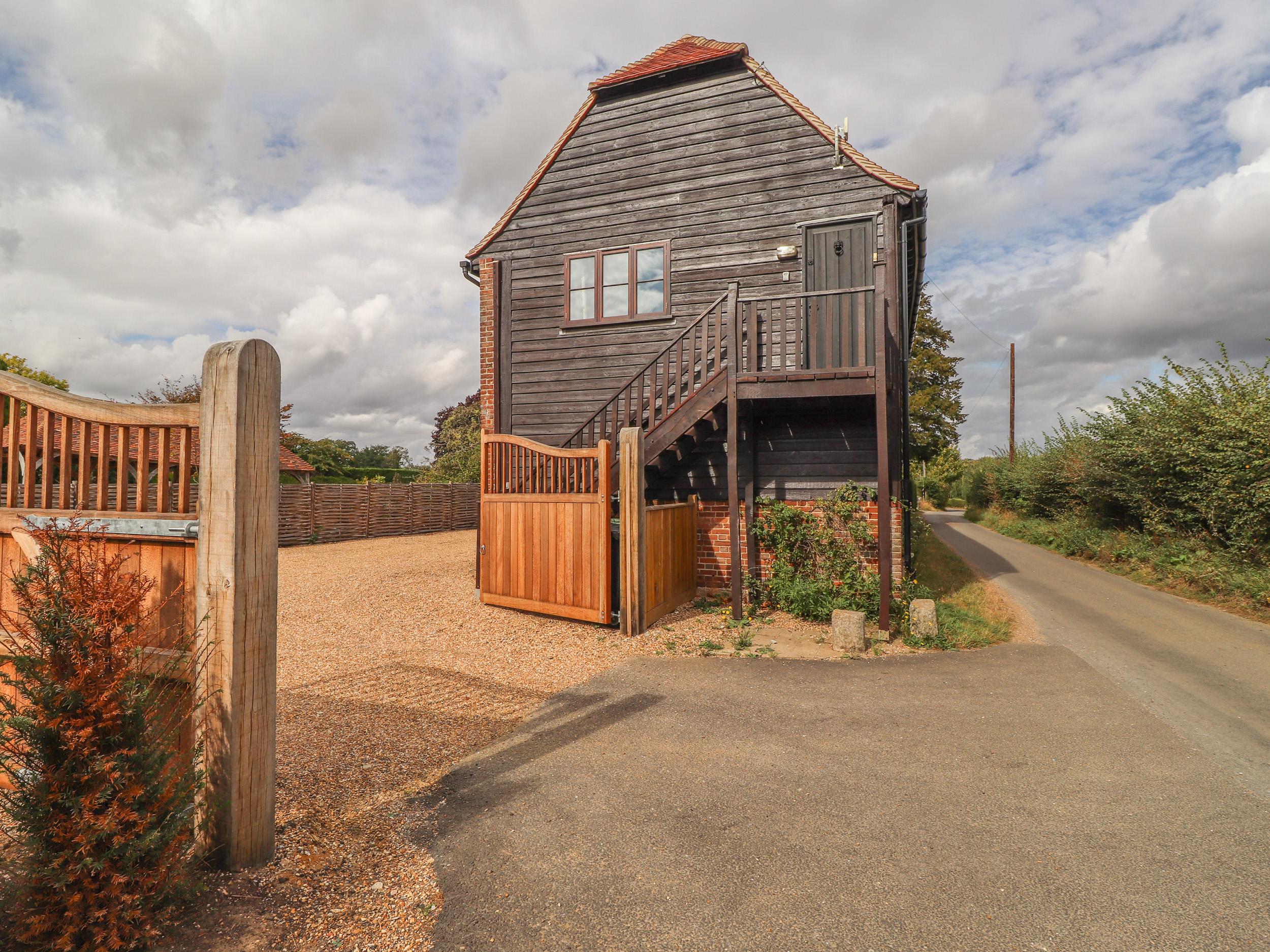 Holiday Cottage Reviews for The Oast - Holiday Cottage in Maidstone, Kent