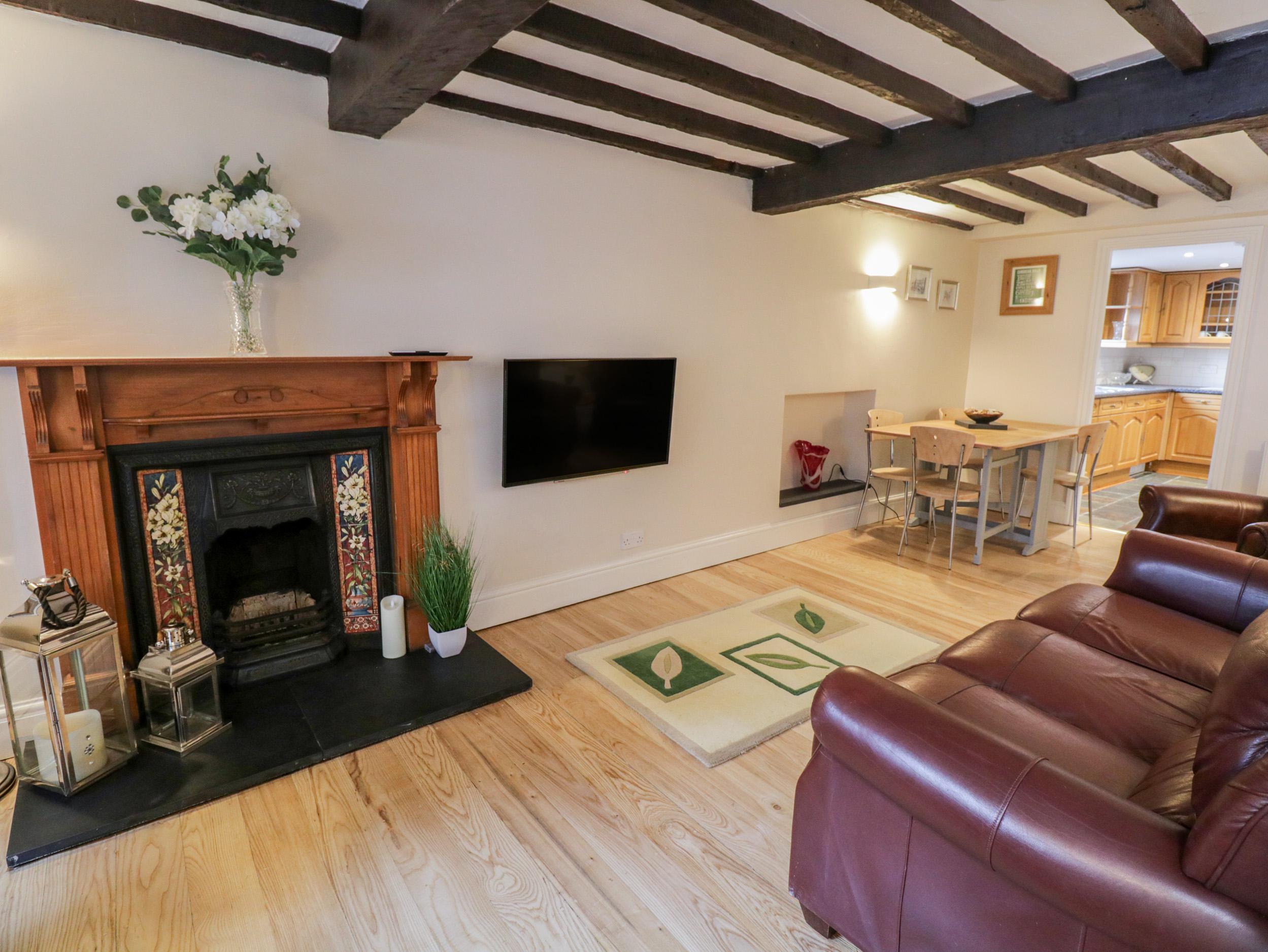 Holiday Cottage Reviews for 1 Queens Square - Holiday Cottage in Windermere, Cumbria