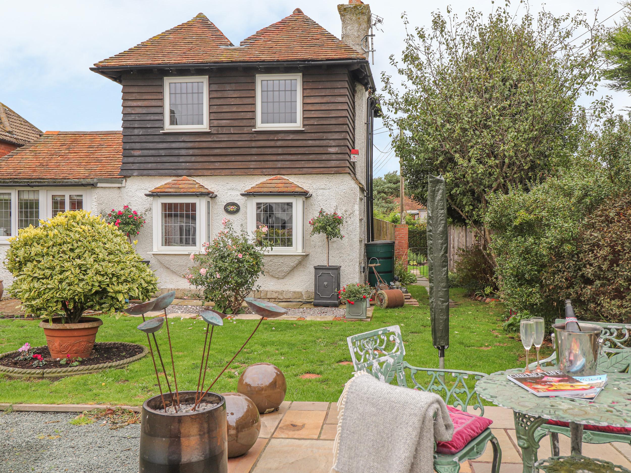 Rover Cottage