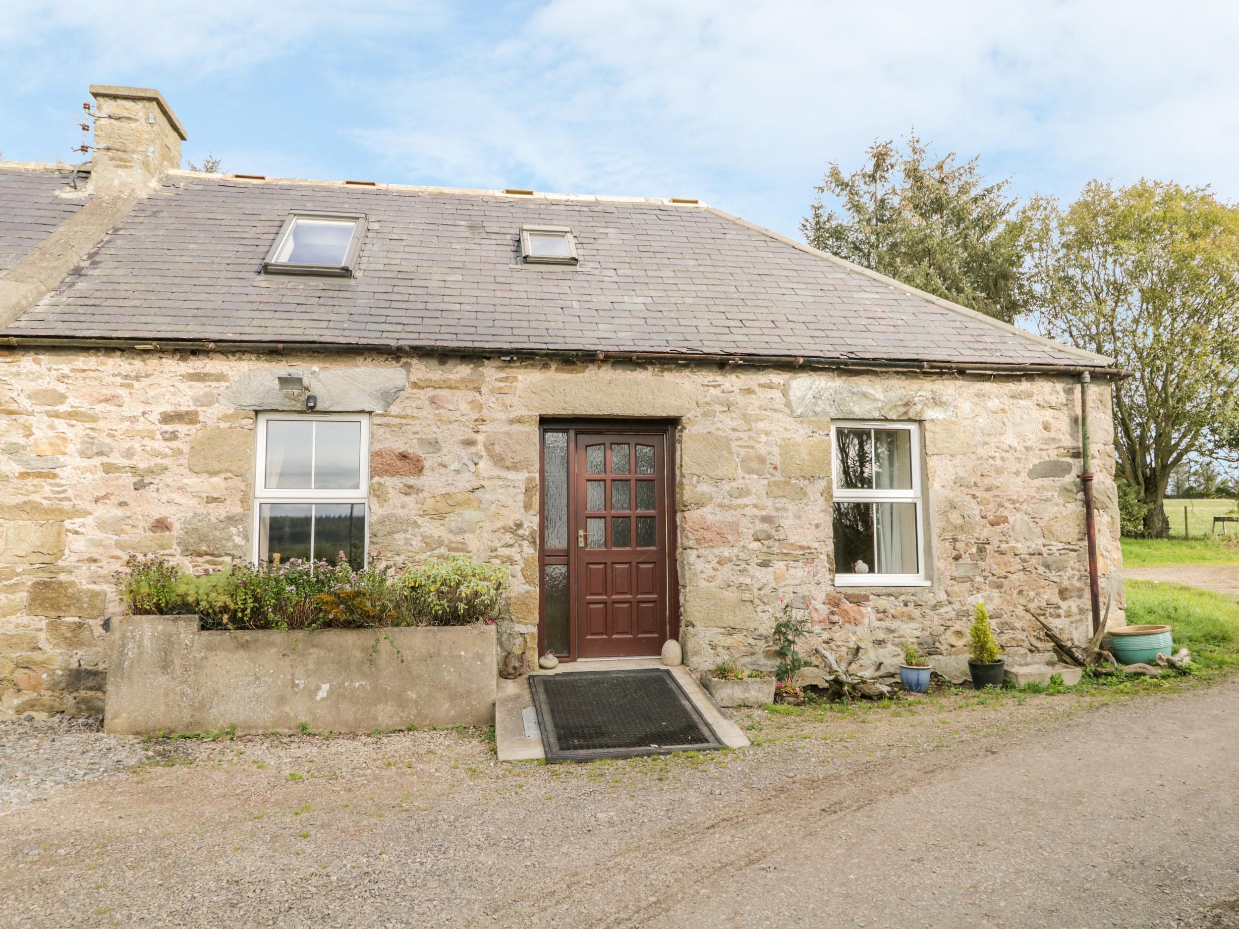 Holiday Cottage Reviews for Stable Cottage - Self Catering Property in Portknockie, Moray