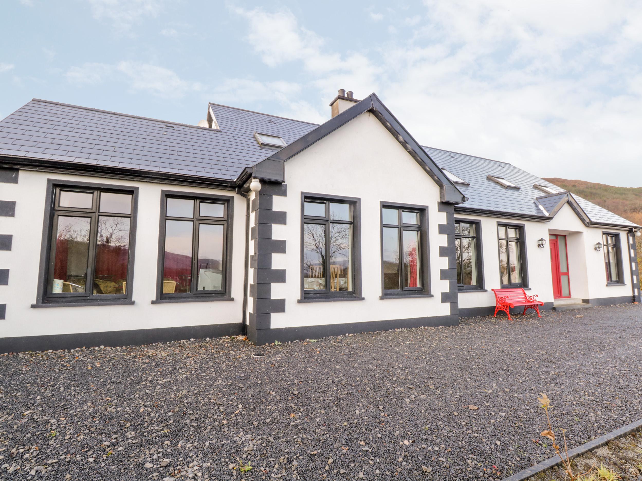 Holiday Cottage Reviews for Cloonaquinn - Holiday Cottage in Manorhamilton, Leitrim