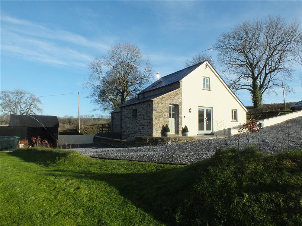 Holiday Cottage Reviews for Gwyddno Lodge - Cottage Holiday in Narberth, Pembrokeshire