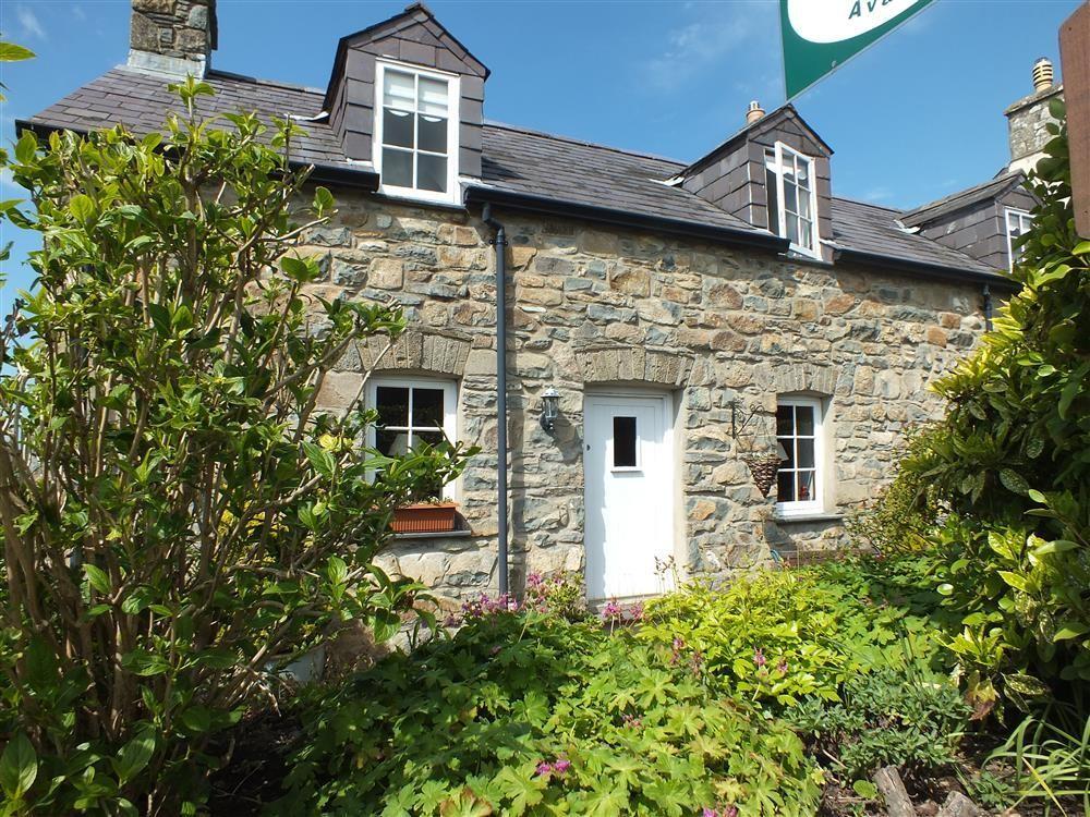 Holiday Cottage Reviews for End Cottage - Self Catering Property in Newport, Pembrokeshire