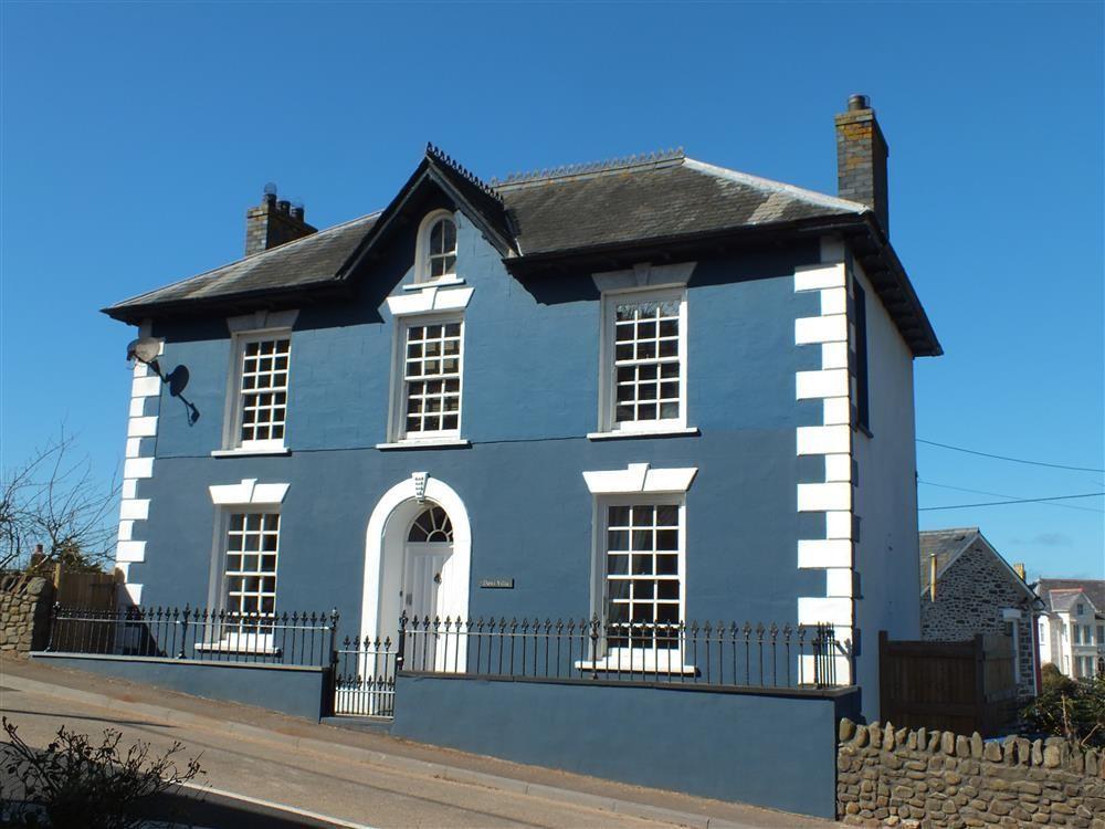 Holiday Cottage Reviews for Dewi Villa - Cottage Holiday in Aberaeron, Ceredigion