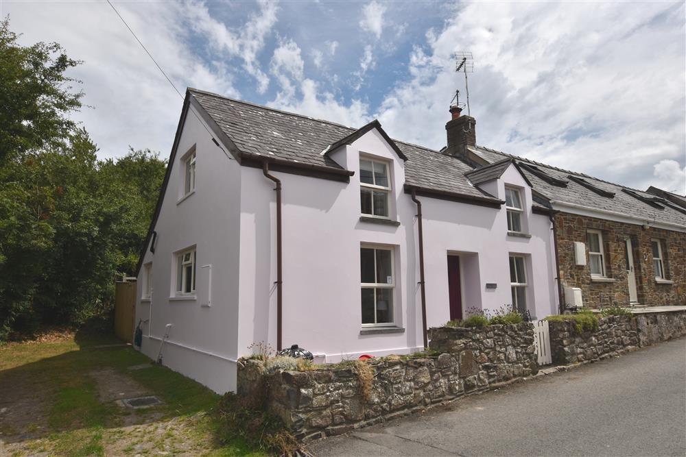 Holiday Cottage Reviews for Panteg Cottage - Holiday Cottage in Newport, Pembrokeshire