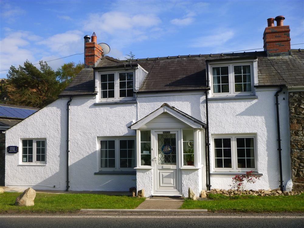 Holiday Cottage Reviews for Meadowlands - Self Catering Property in Newport, Pembrokeshire