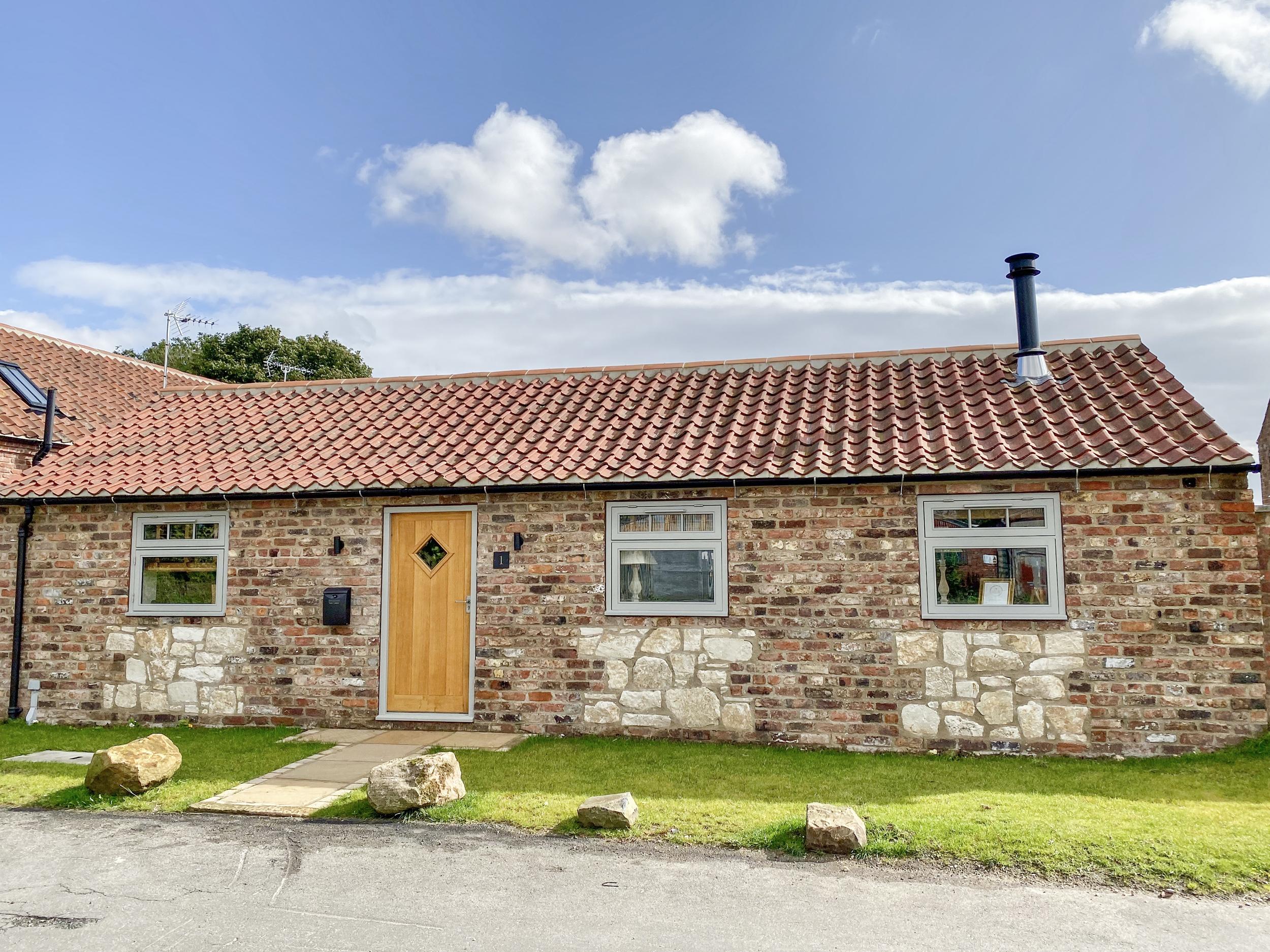 Holiday Cottage Reviews for 1 Church Barns - Self Catering in Pocklington, East Yorkshire