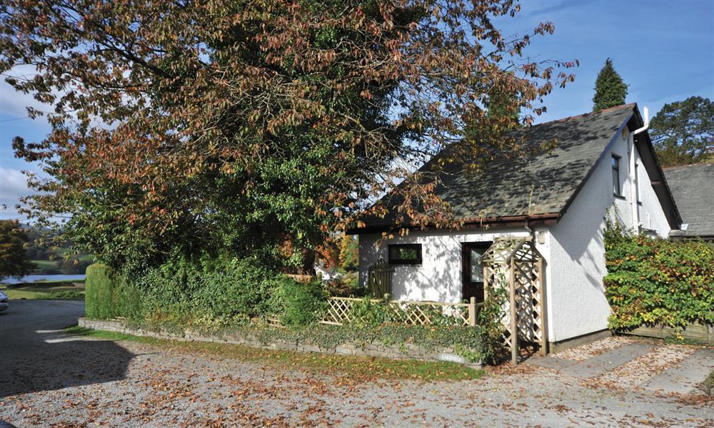 Lakefield Cottage