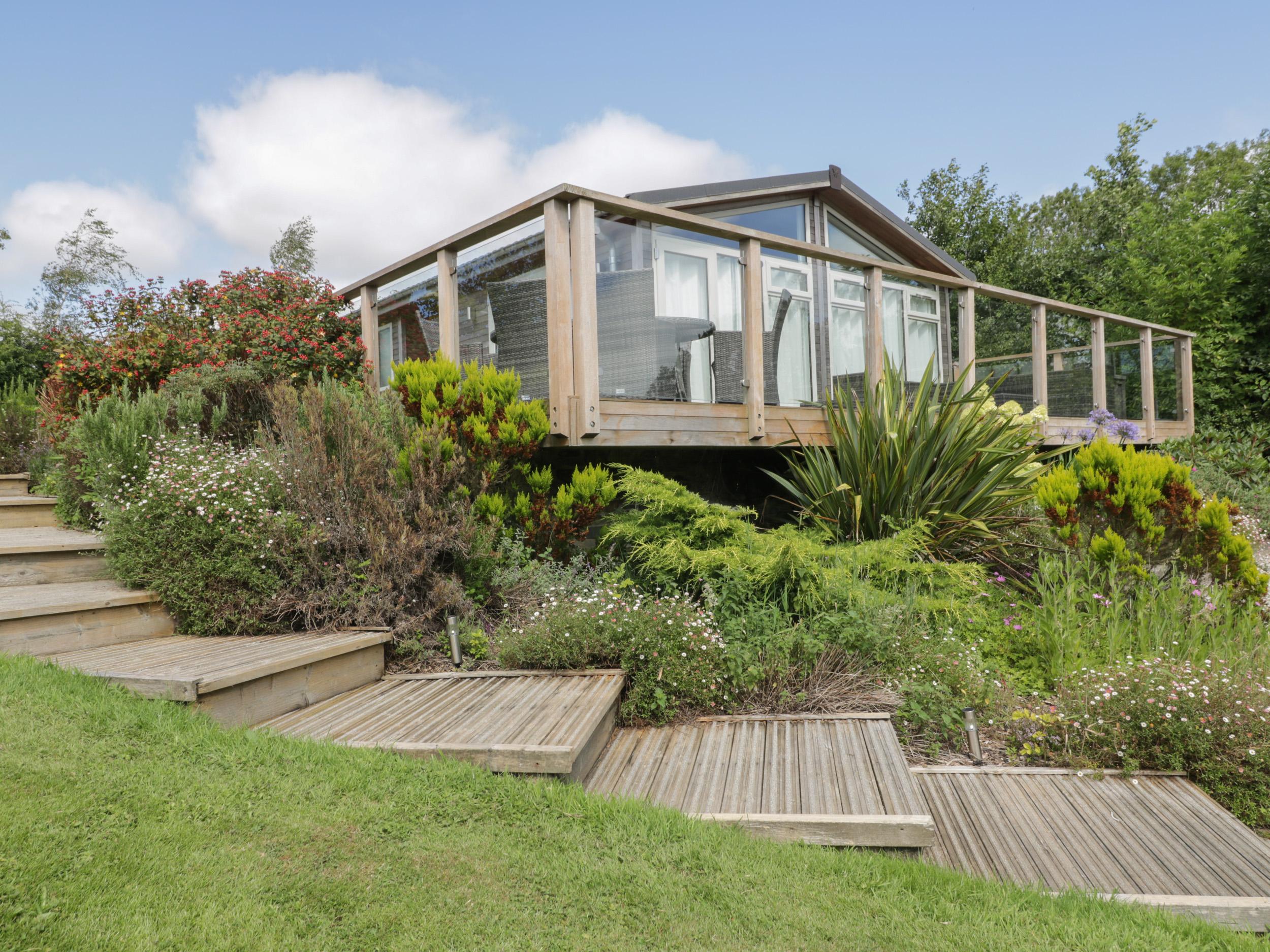 Holiday Cottage Reviews for 4 Tree Tops - Holiday Cottage in Lanreath, Cornwall inc Scilly