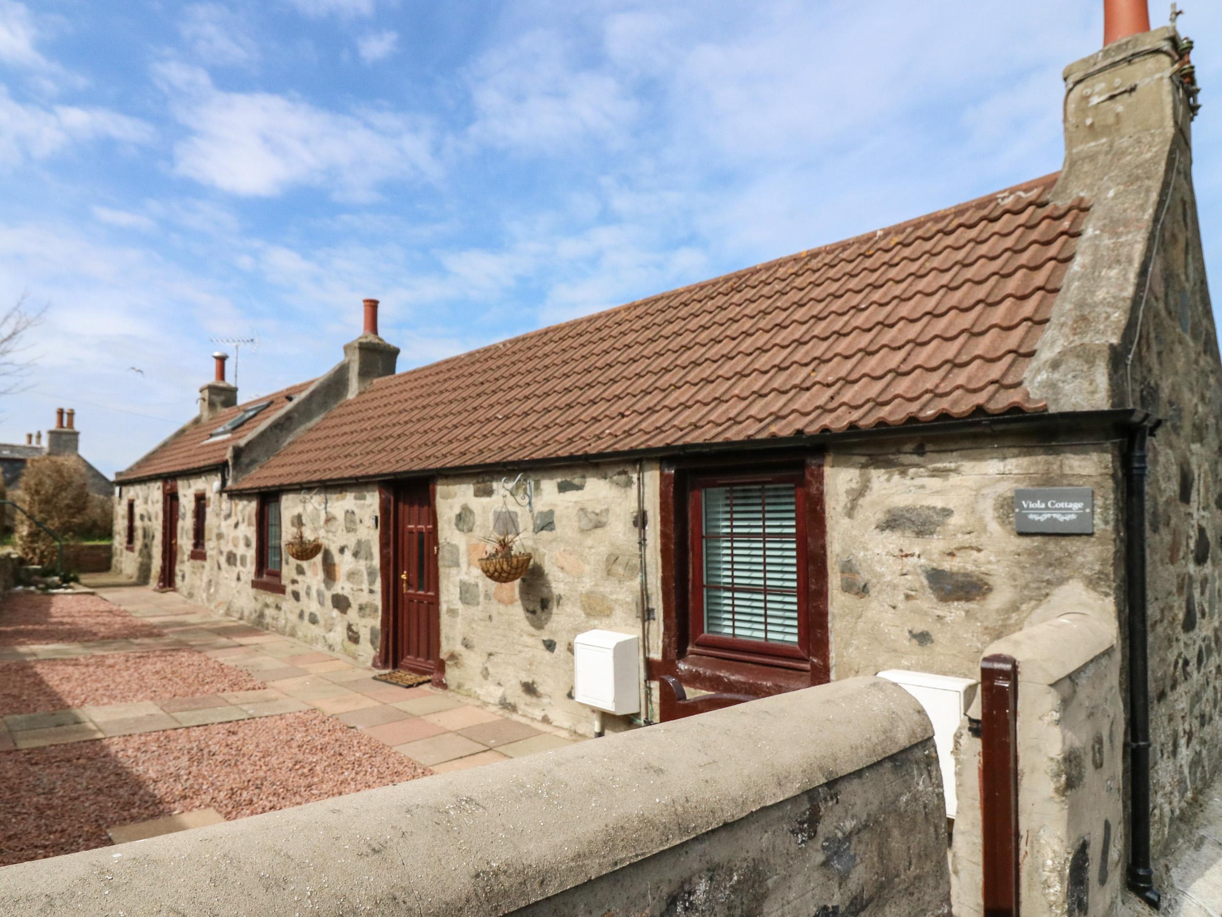 Holiday Cottage Reviews for Viola Cottage - Holiday Cottage in Gardenstown, Aberdeenshire