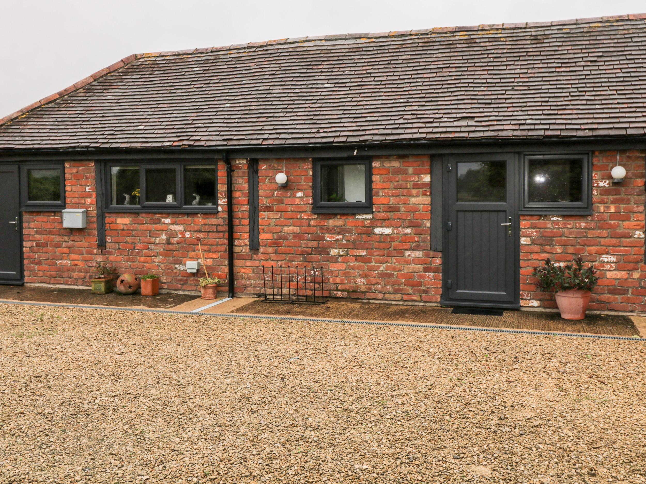 Holiday Cottage Reviews for Grove Cottage - Self Catering in Tewkesbury, Gloucestershire