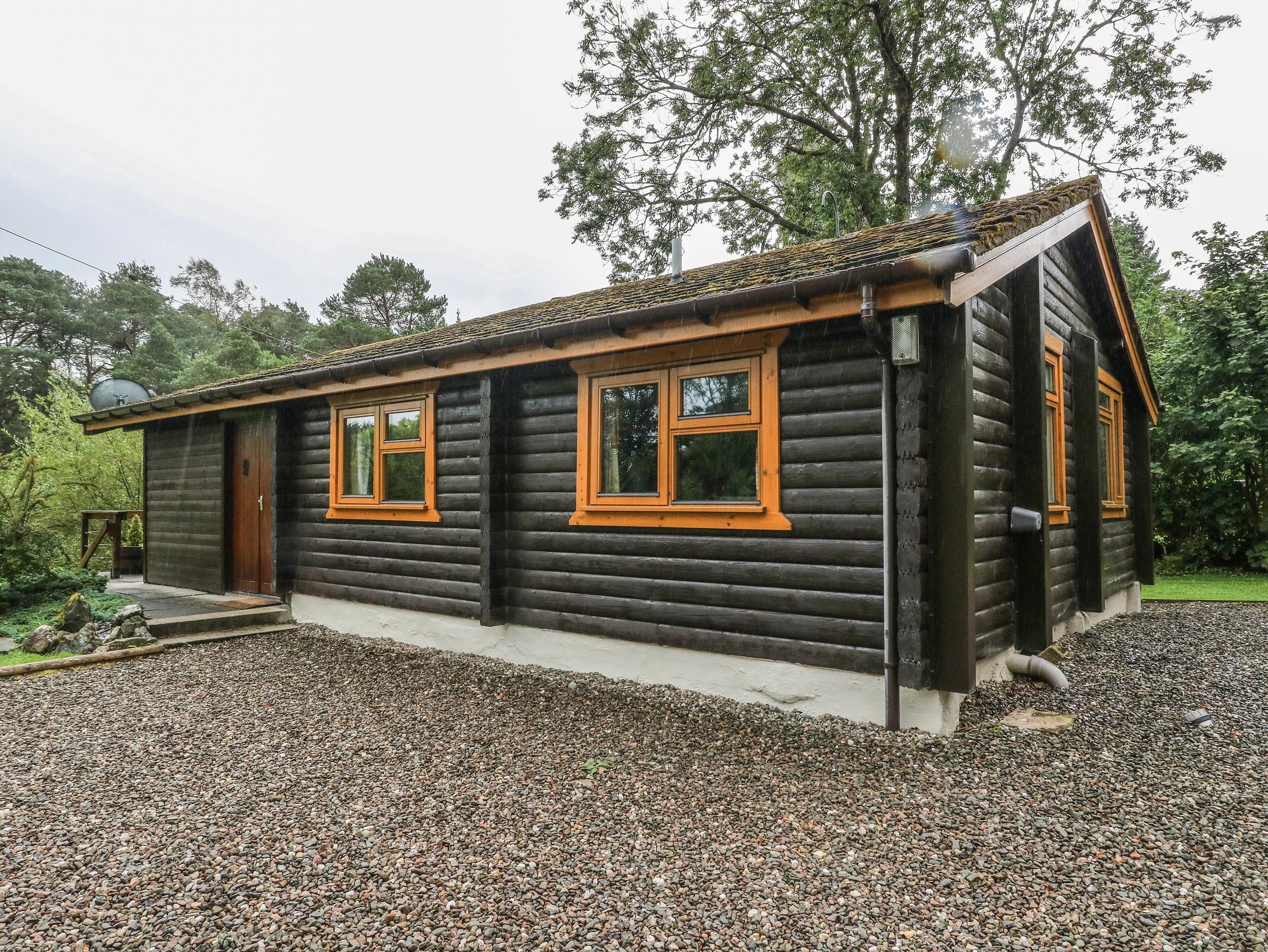 Holiday Cottage Reviews for Millmore Cabin - Self Catering in Killin, Stirling