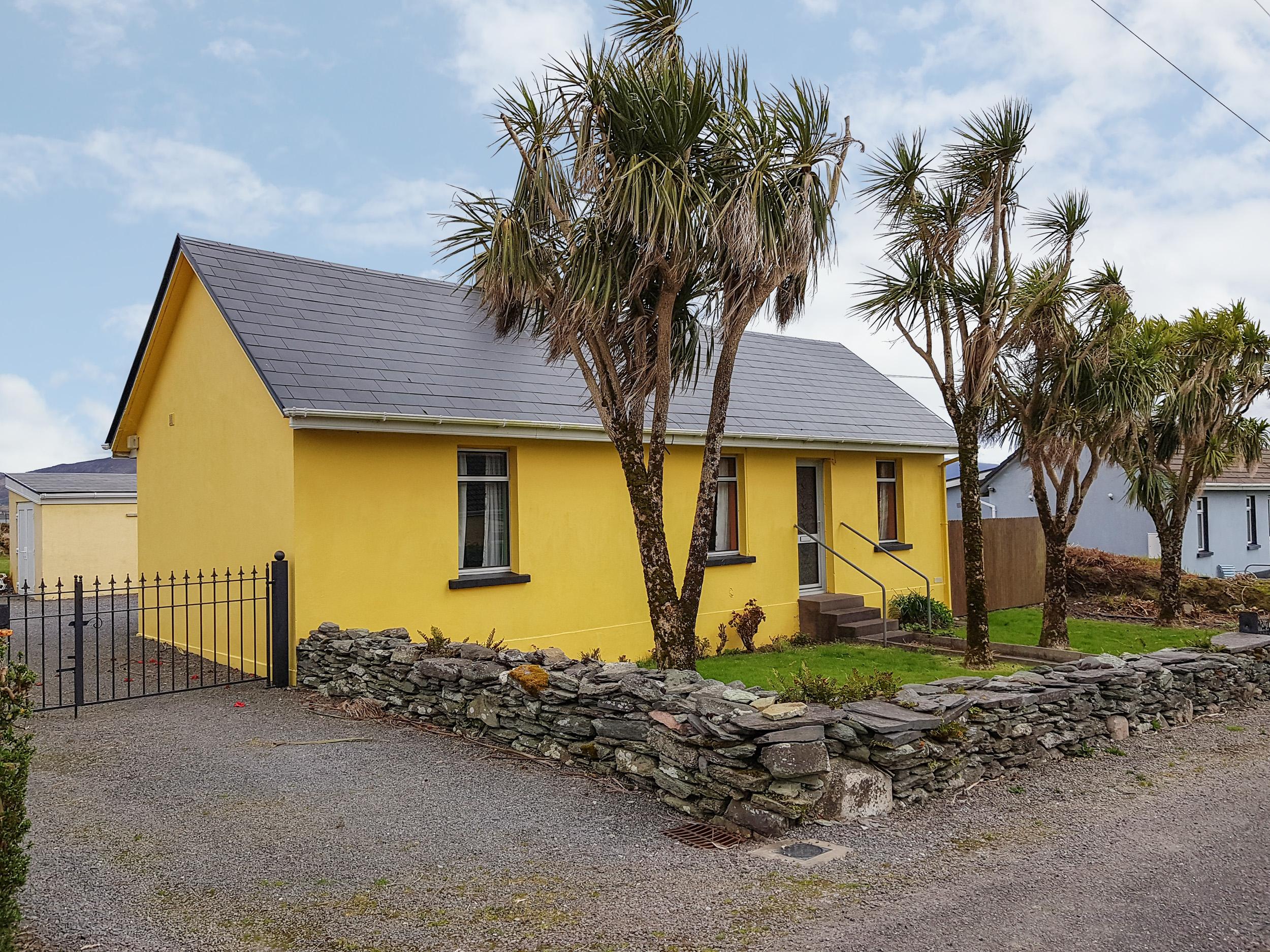 Holiday Cottage Reviews for Kate's Cottage - Holiday Cottage in Valentia Island, Kerry