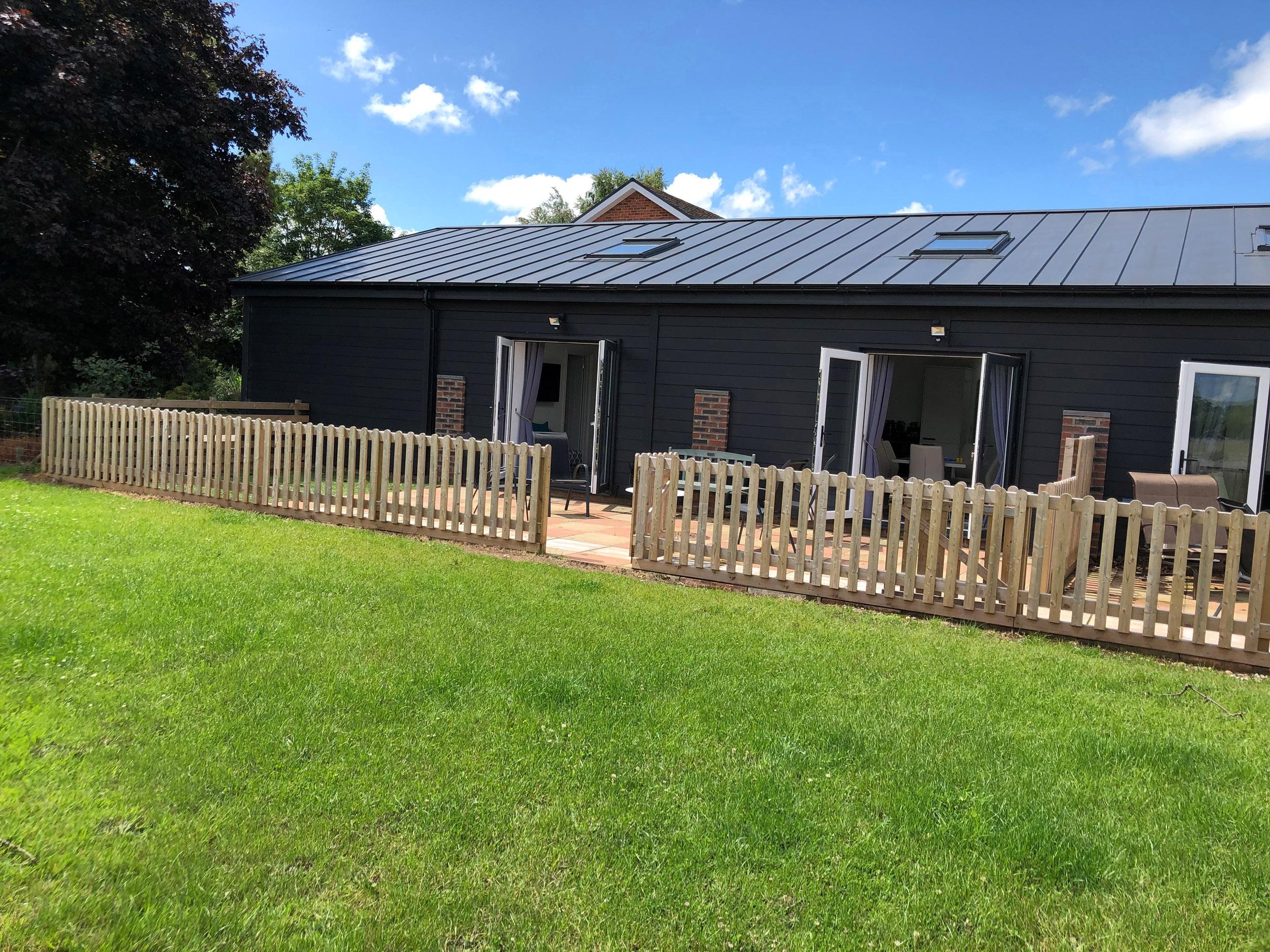 Holiday Cottage Reviews for 2 Barn Cottages - Self Catering in Wrexham Town , Wrexham
