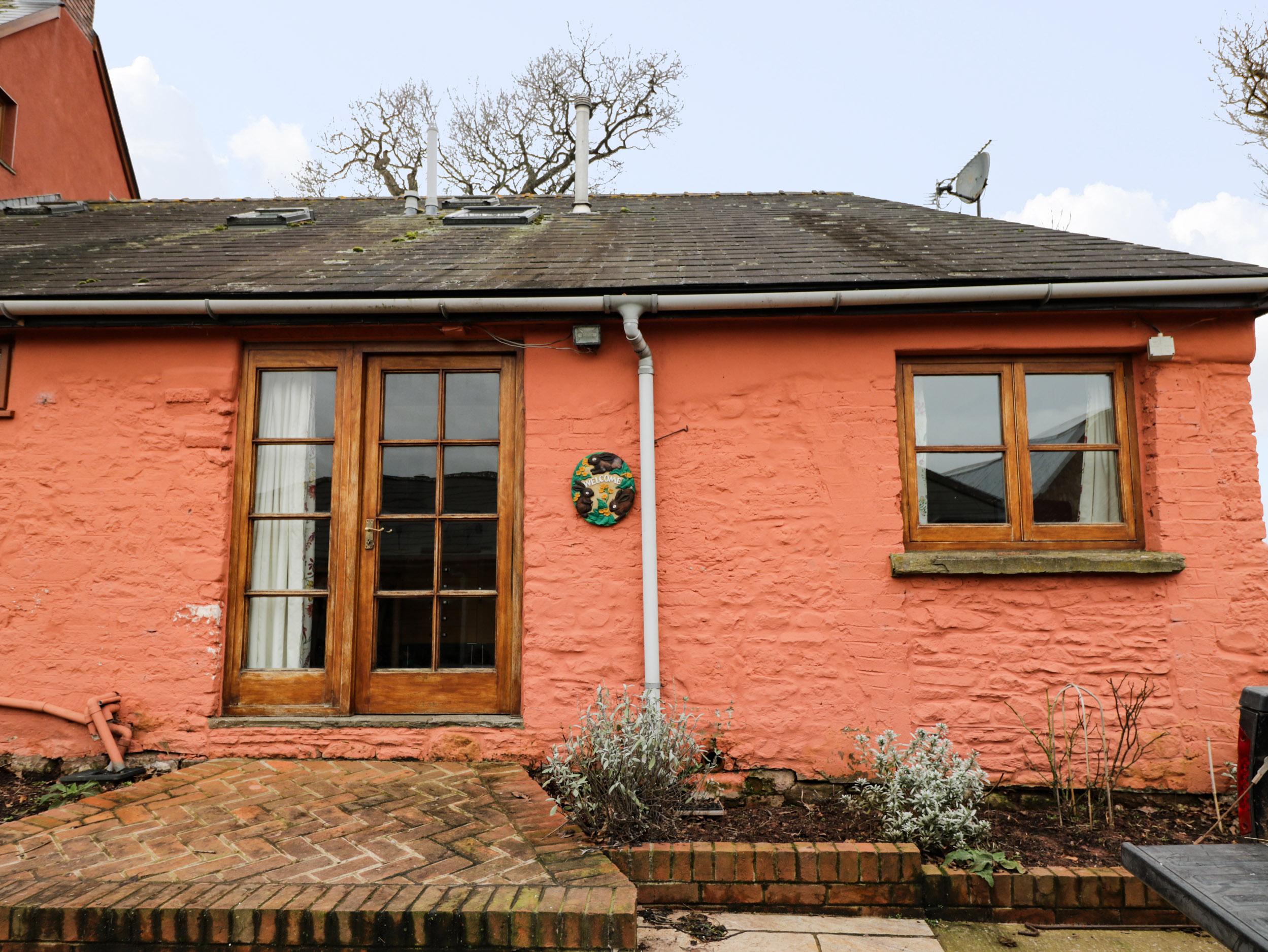 Holiday Cottage Reviews for The Nutshell - Holiday Cottage in Monmouth, Monmouthshire