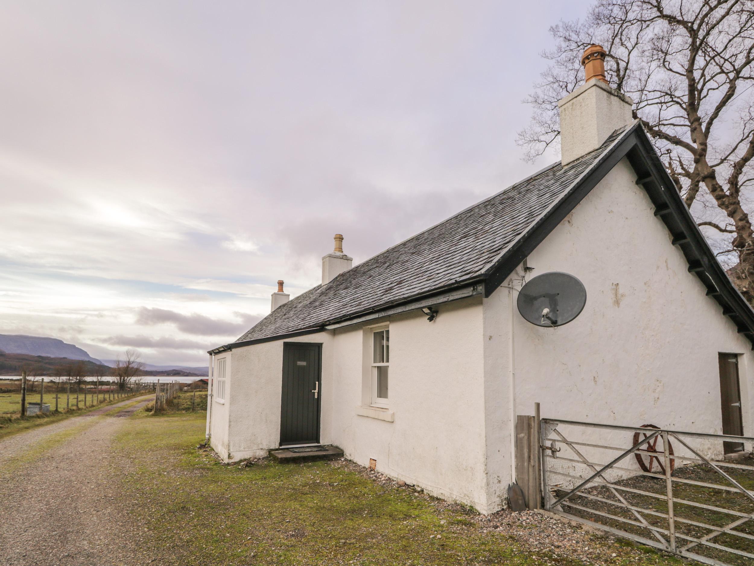 Holiday Cottage Reviews for Stalker's Cottage - Holiday Cottage in Strathcarron, Highlands