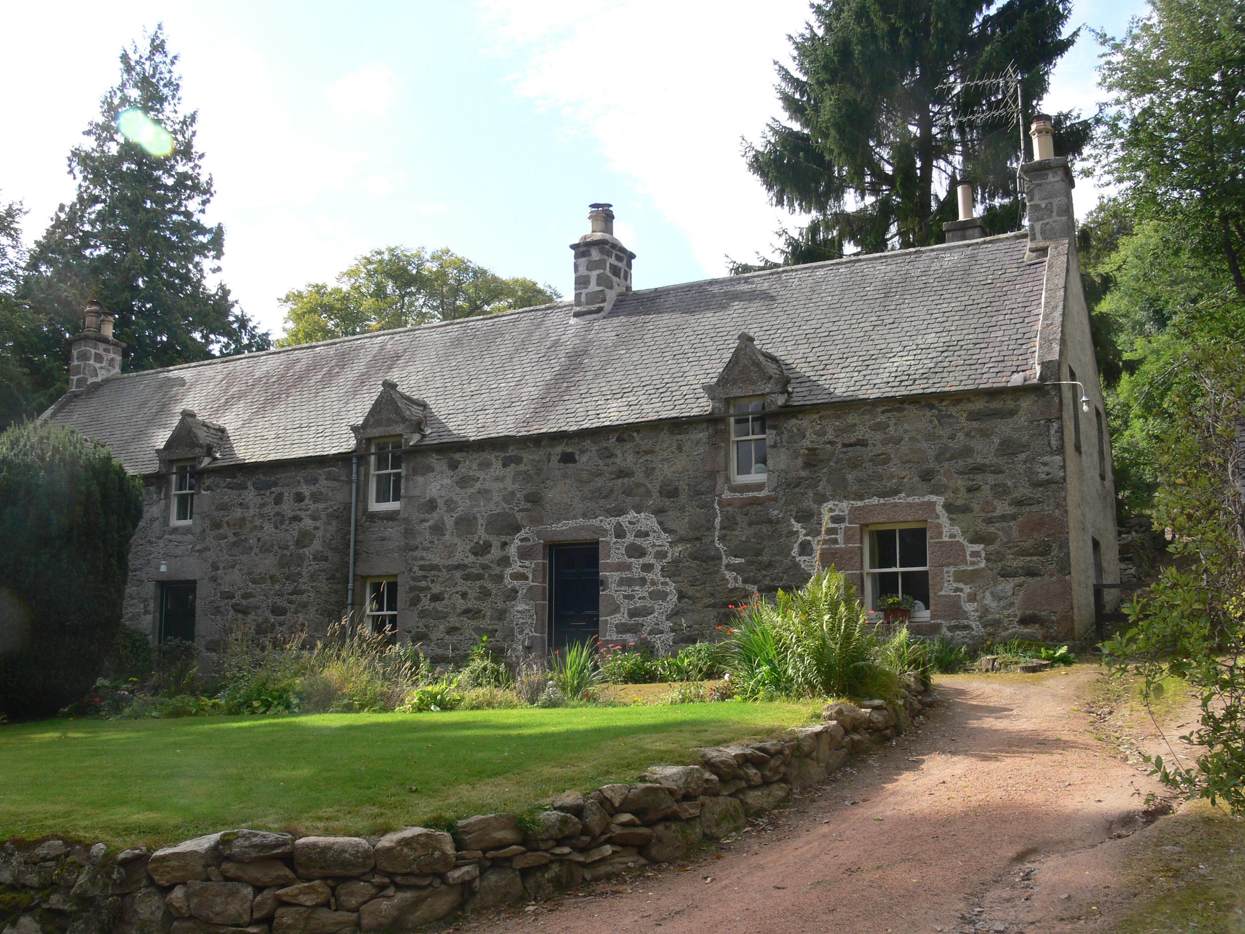 Holiday Cottage Reviews for North Mains Cottage - Cottage Holiday in Aberdeen, Aberdeenshire
