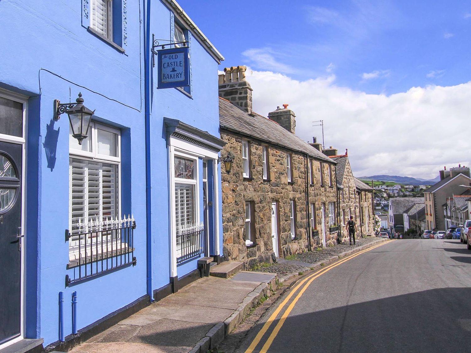 Holiday Cottage Reviews for 29 Castle Bakery - Holiday Cottage in Criccieth, Gwynedd