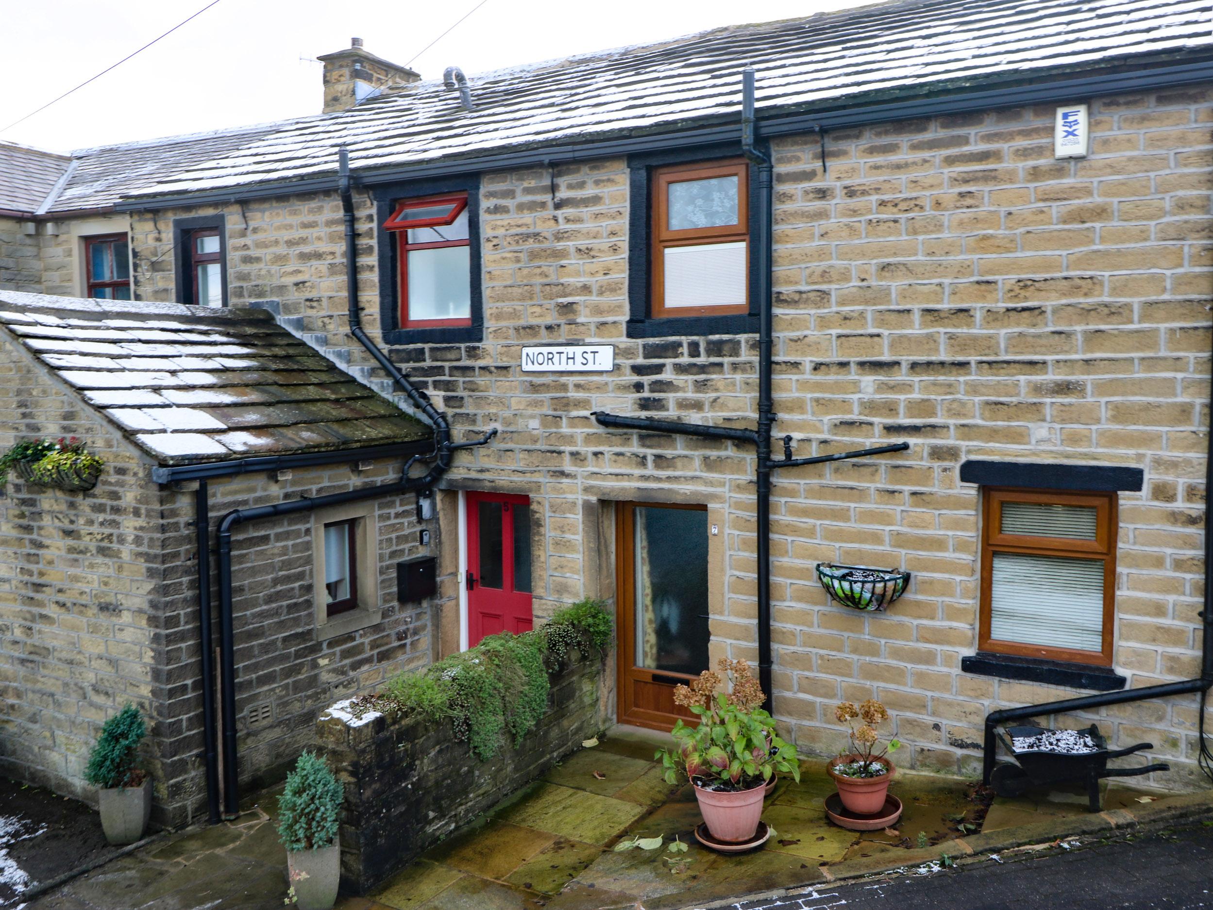 Holiday Cottage Reviews for Townend Cottage - Holiday Cottage in Bradford, West Yorkshire