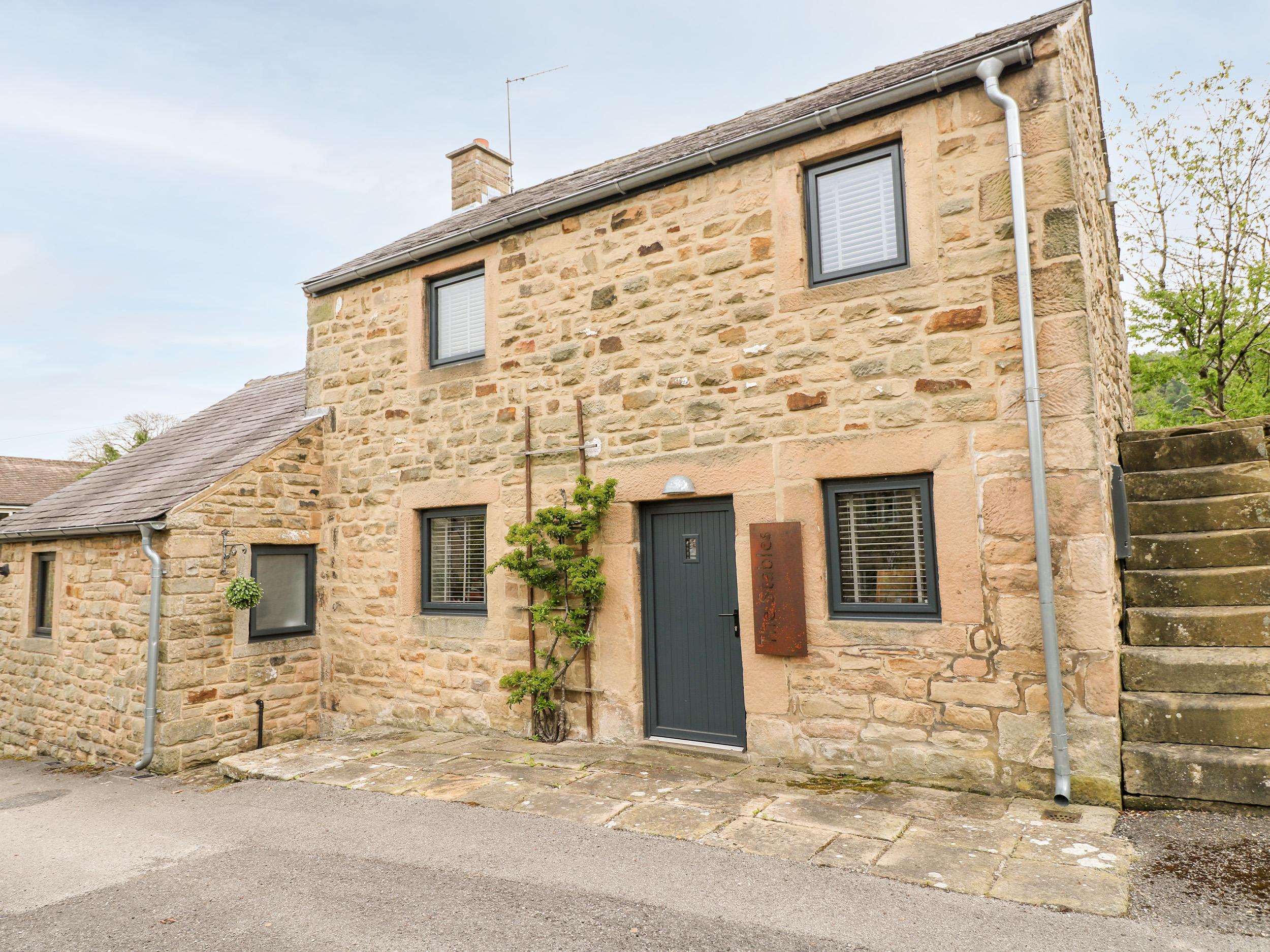 Holiday Cottage Reviews for The Stables - Holiday Cottage in Rowsley, Derbyshire