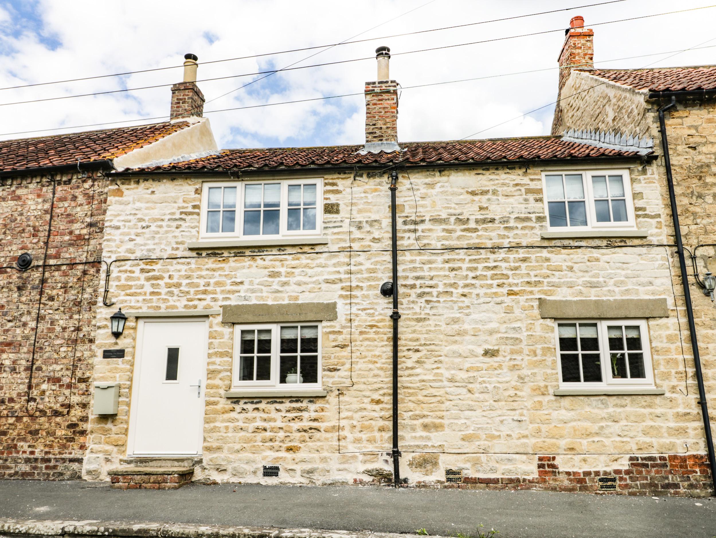 Holiday Cottage Reviews for Dunning, The Mount - Holiday Cottage in York, North Yorkshire