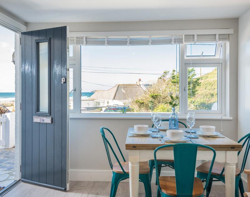 Holiday Cottage Reviews for Tide Pod - Holiday Cottage in Polzeath, Cornwall Inc Scilly