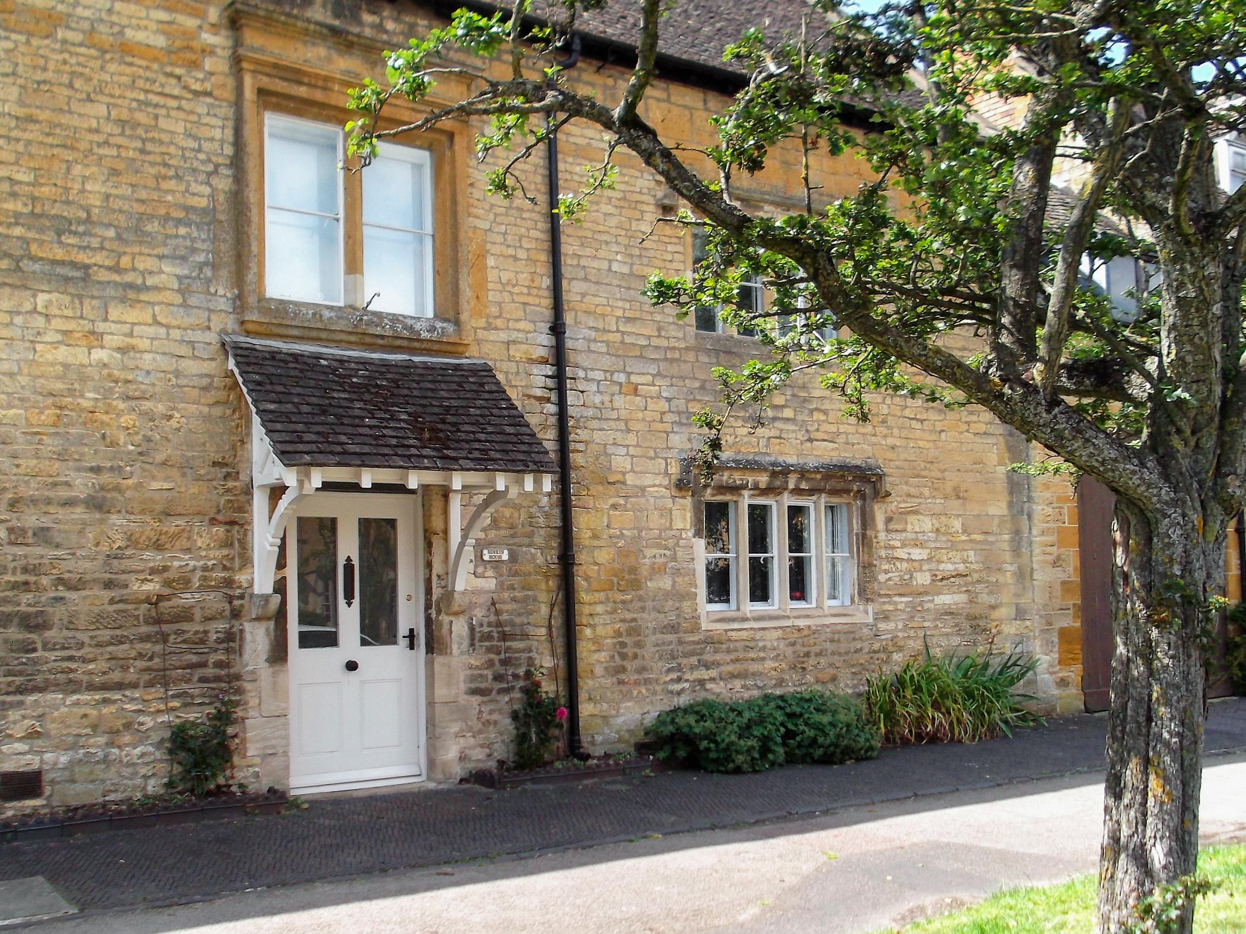 Holiday Cottage Reviews for Ruskin House - Holiday Cottage in Moreton In Marsh, Gloucestershire