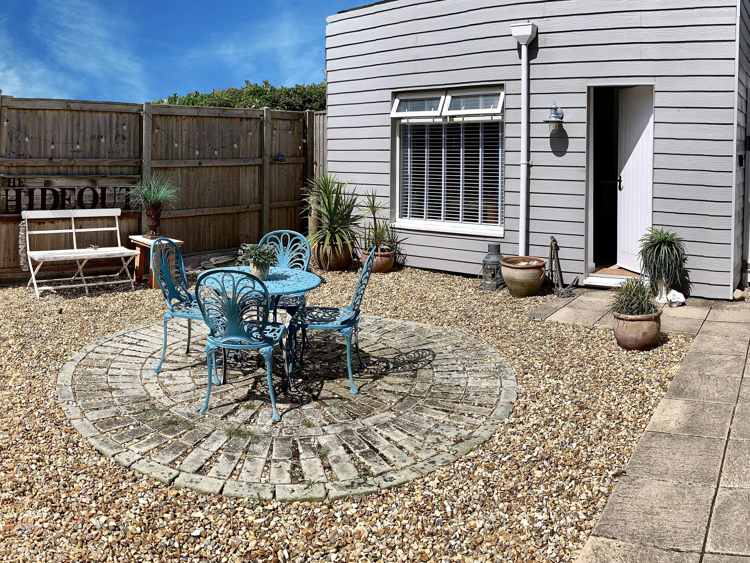 Holiday Cottage Reviews for The Hideout - Holiday Cottage in Chichester, West Sussex