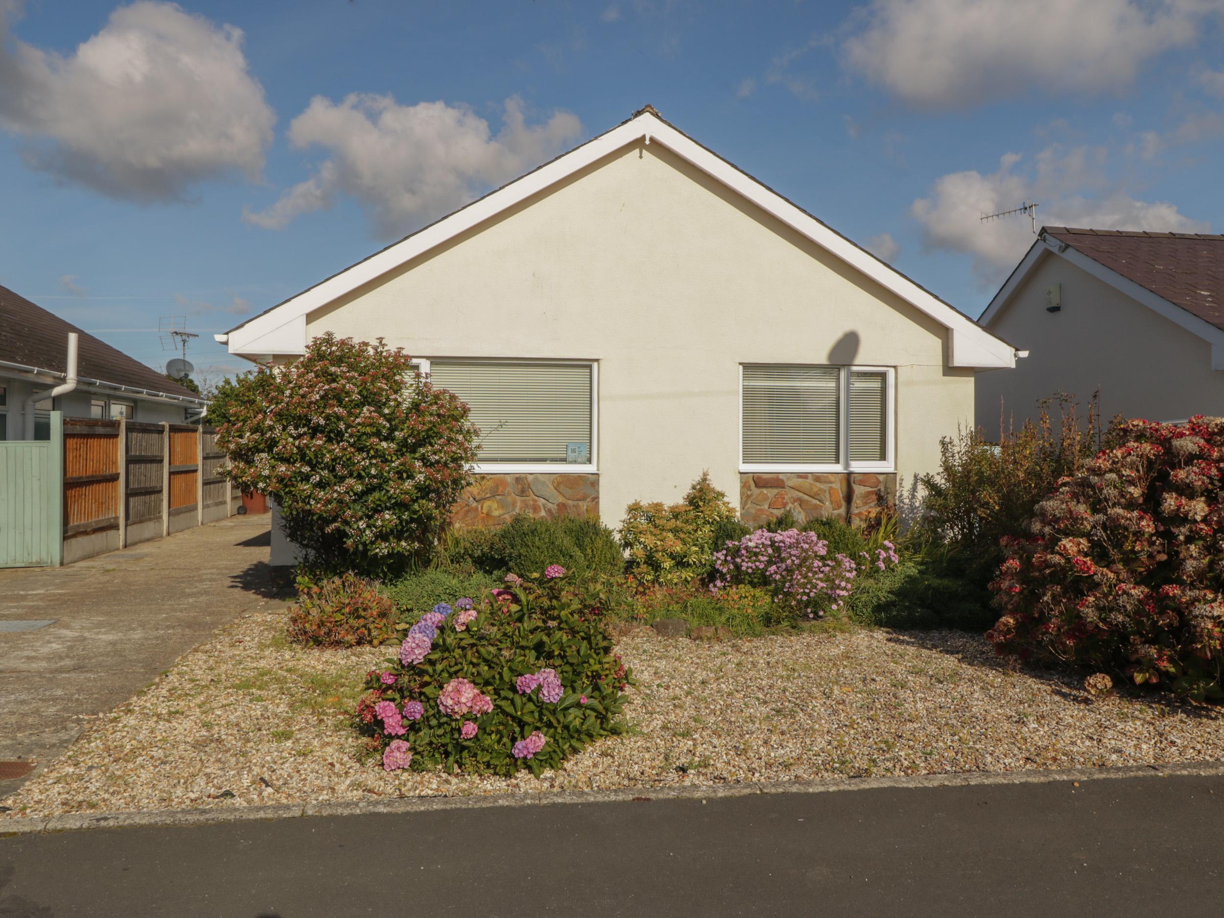 Holiday Cottage Reviews for Seaside retreat - Self Catering Property in Porthmadog, Gwynedd