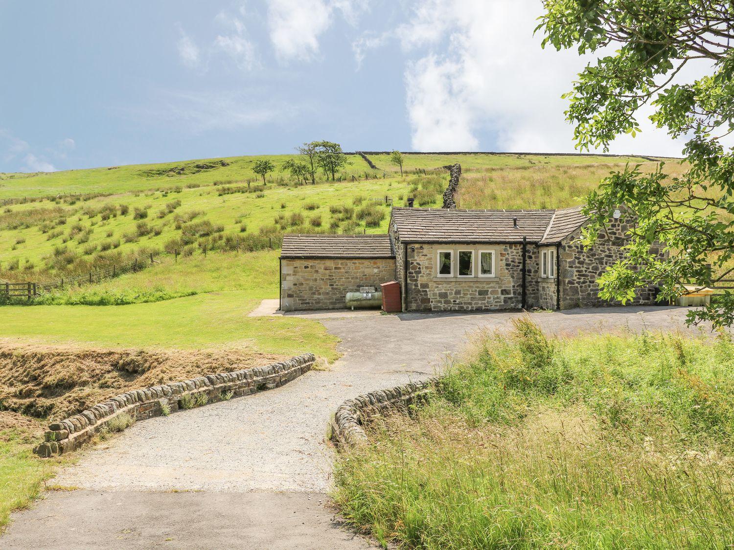 Holiday Cottage Reviews for Beckside Cottage - Cottage Holiday in Keighley, North Yorkshire