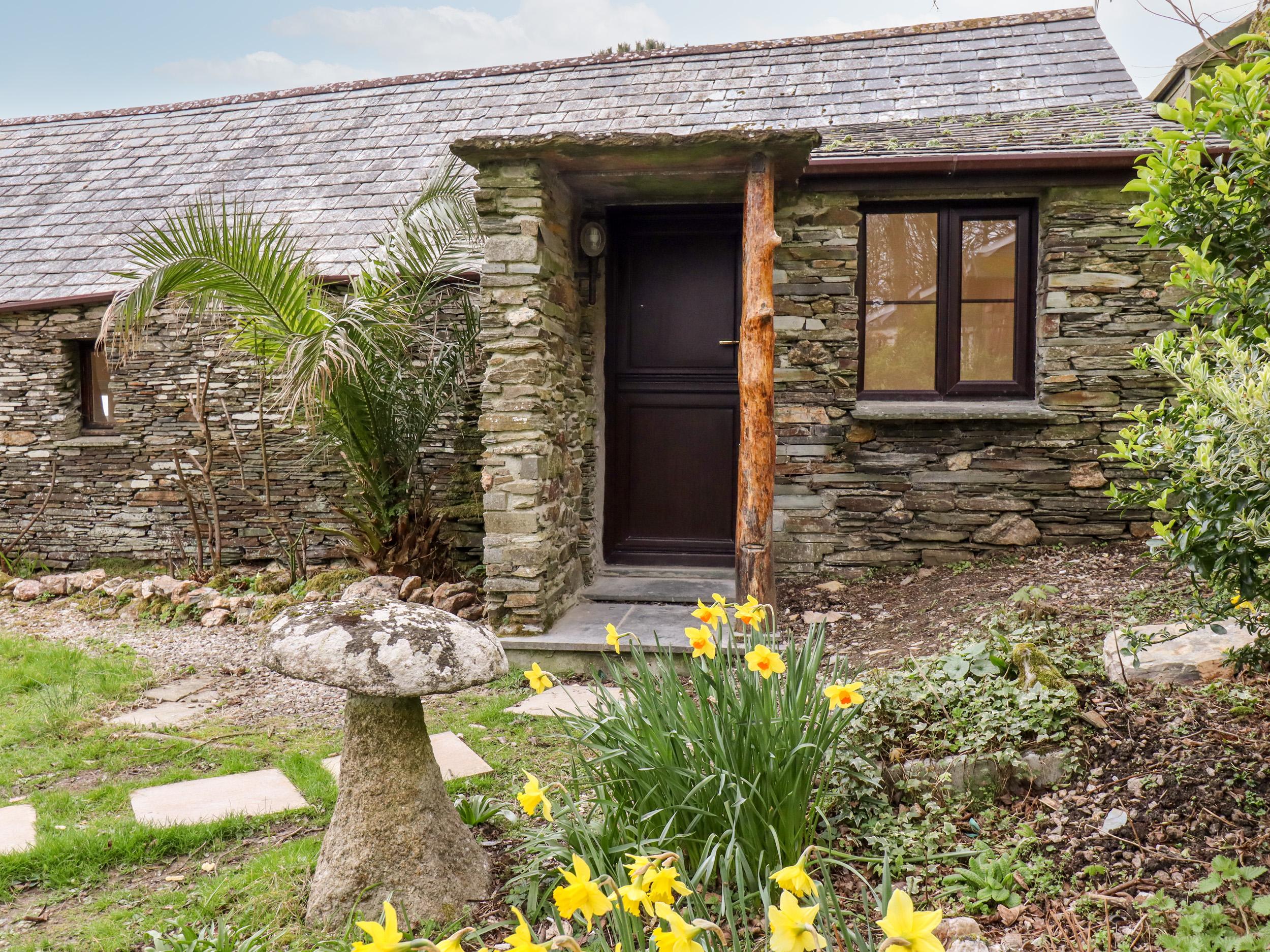 Holiday Cottage Reviews for Downrow Barn - Self Catering in Tintagel, Cornwall Inc Scilly