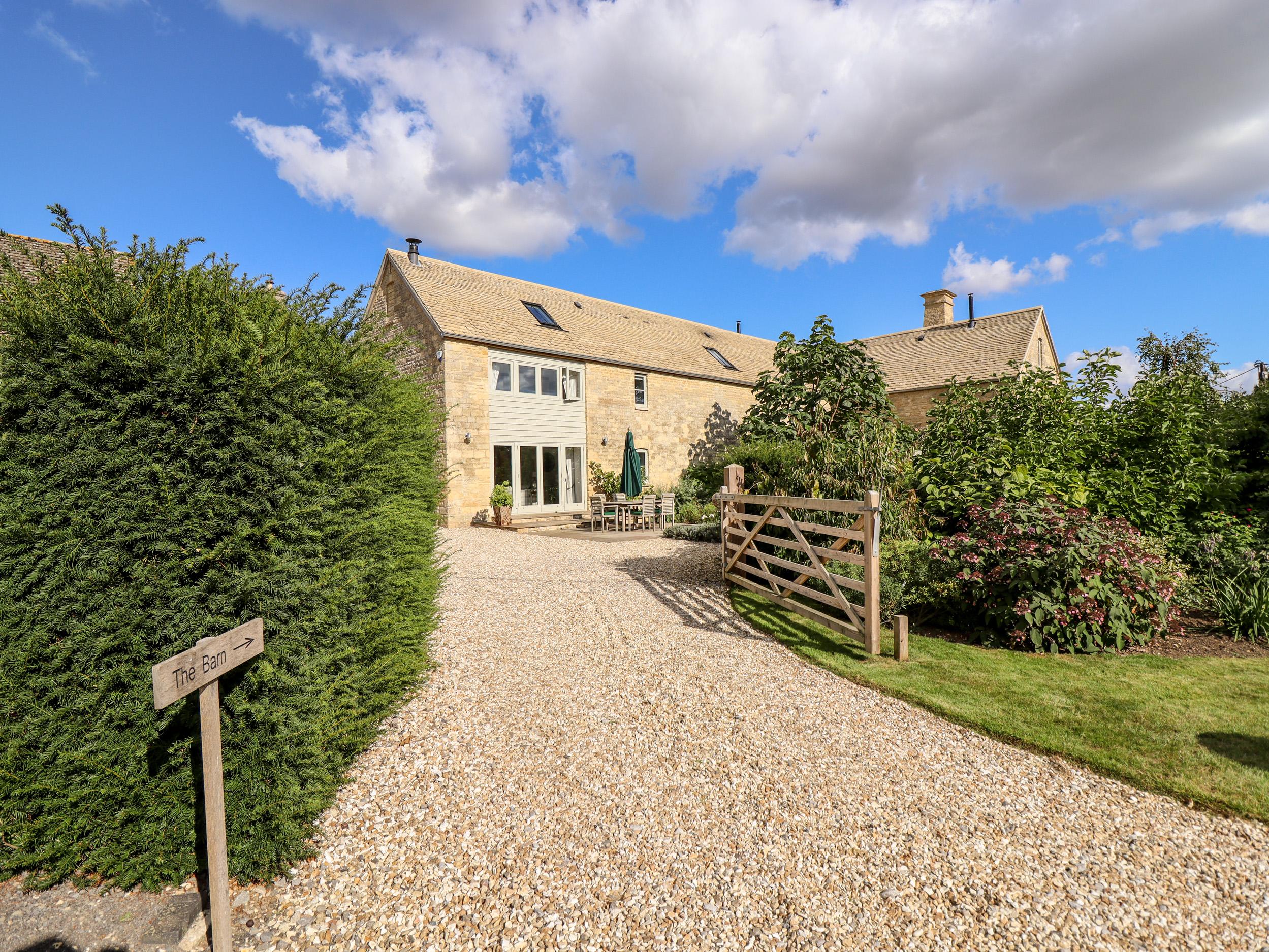 Holiday Cottage Reviews for Stow Cottage Barn - Cottage Holiday in Chipping Norton, Oxfordshire