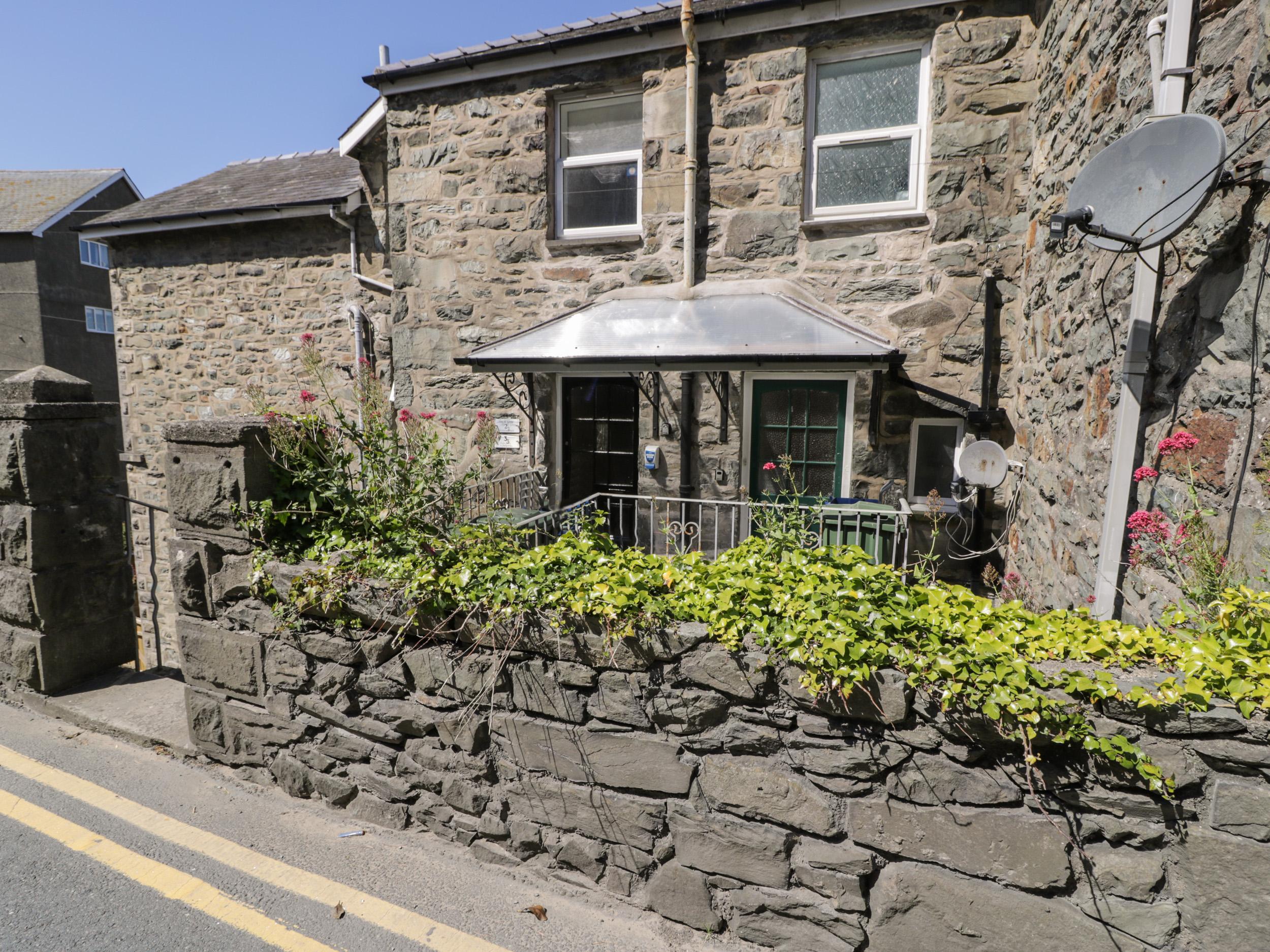 Holiday Cottage Reviews for 4A Victoria Place - Holiday Cottage in Barmouth, Gwynedd
