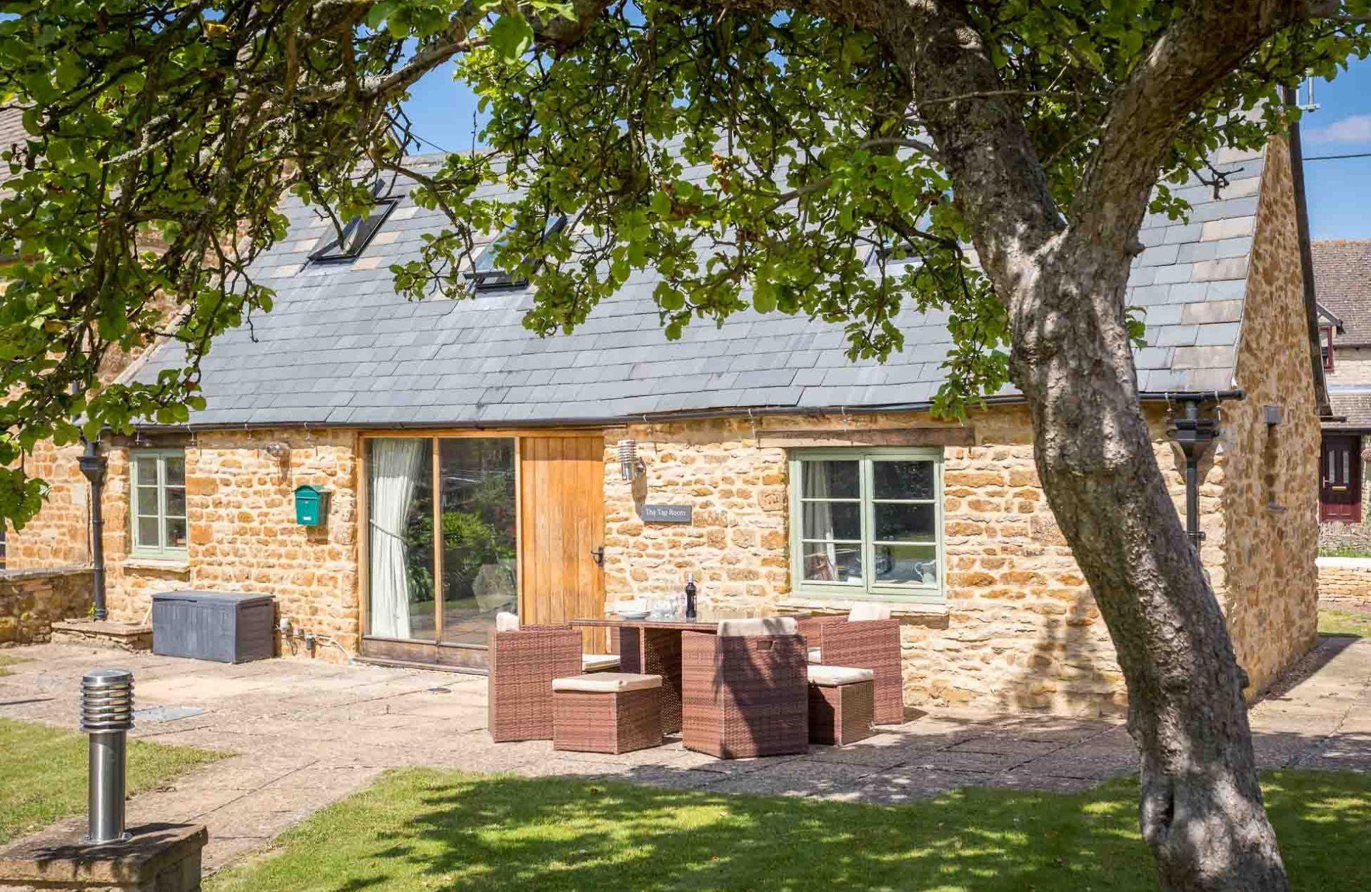 Holiday Cottage Reviews for The Tap Room - Holiday Cottage in Chipping Norton, Oxfordshire