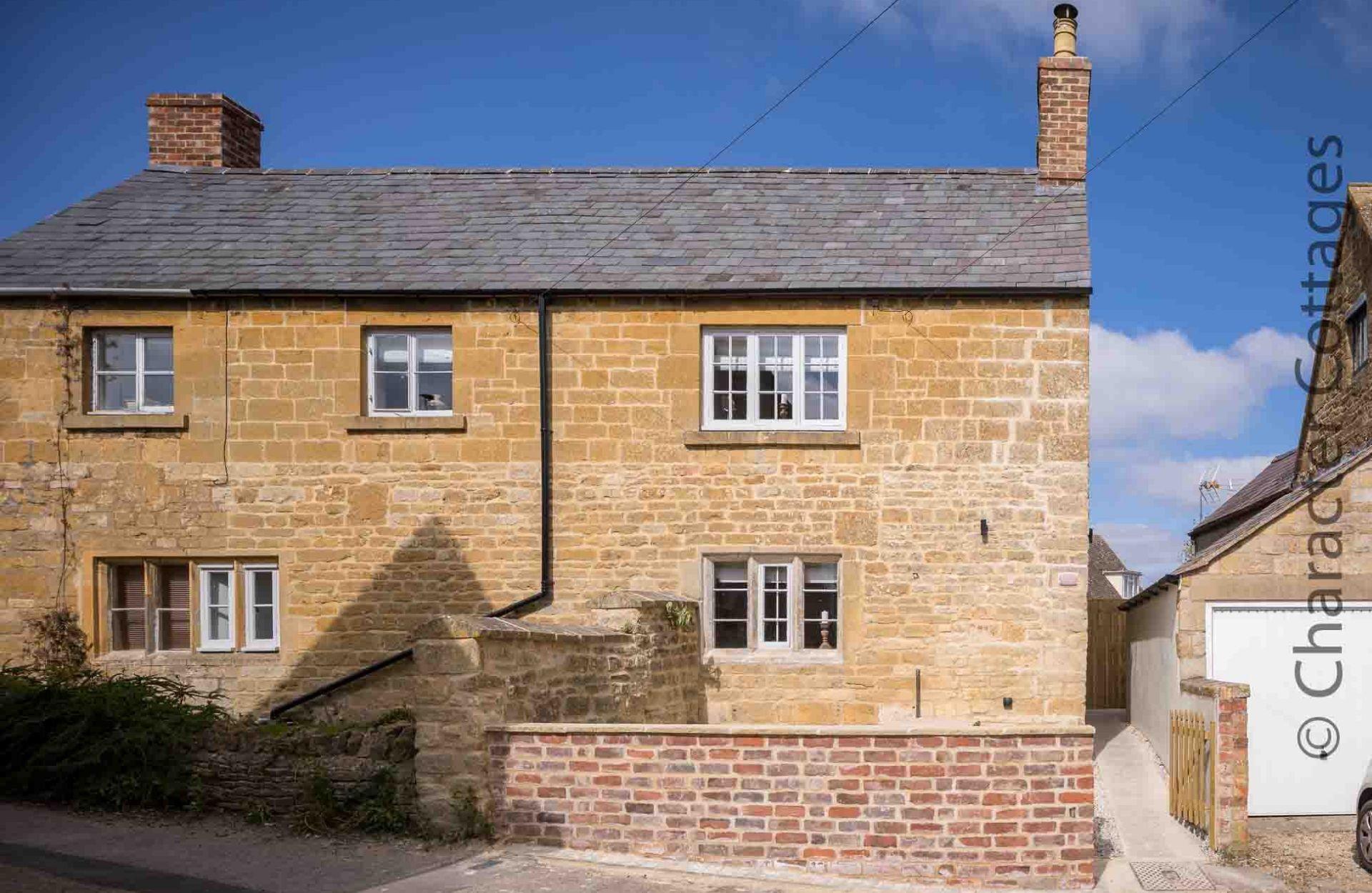 Holiday Cottage Reviews for Millbank Cottage - Self Catering Property in Chipping Campden, Gloucestershire